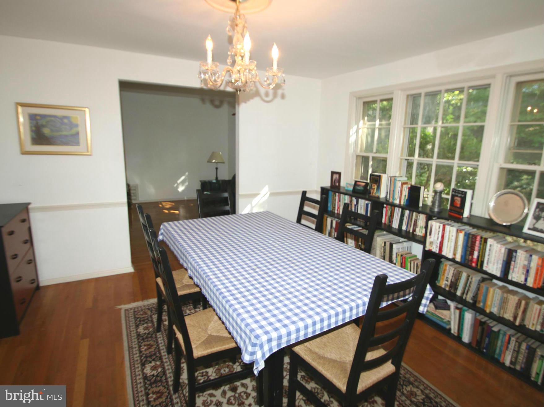 BEL PRE WOODS - Residential