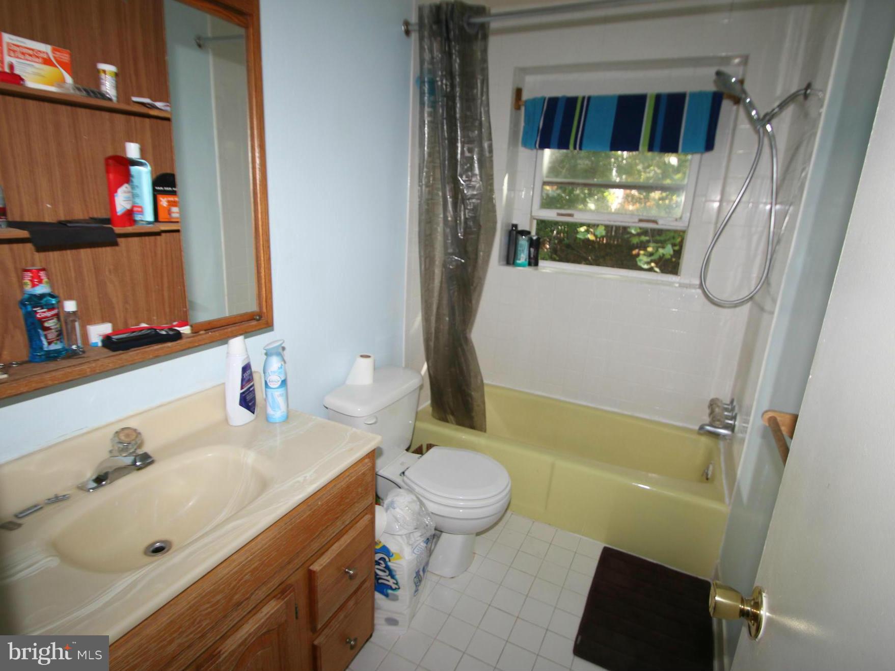 BEL PRE WOODS - Residential