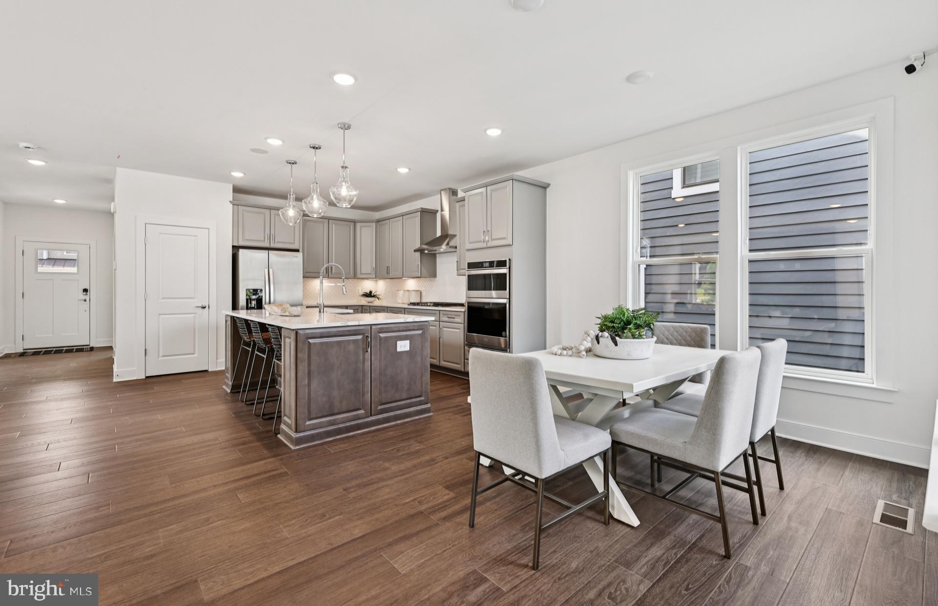 CATTAIL RUN - Residential