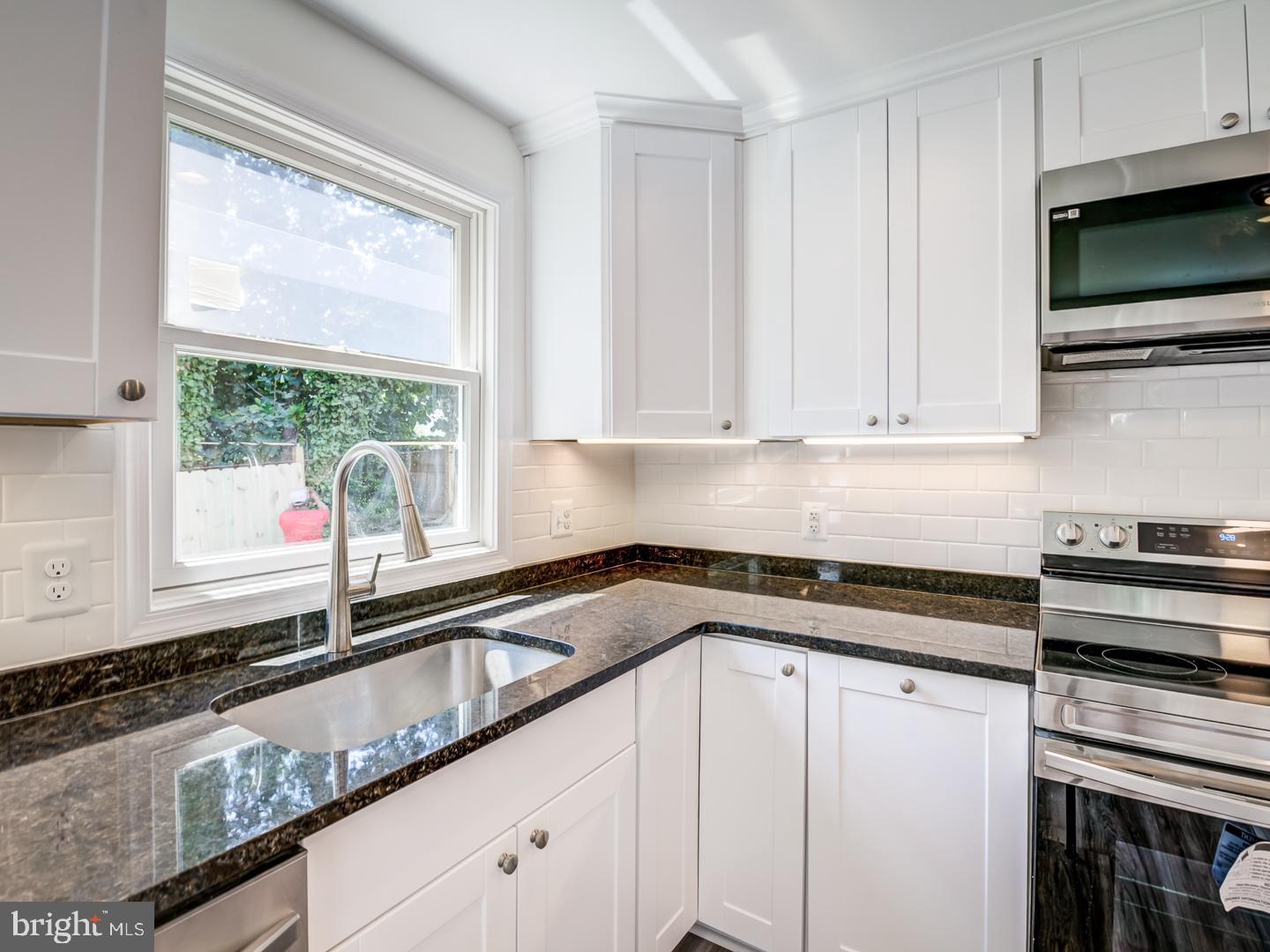 EASTON - Residential
