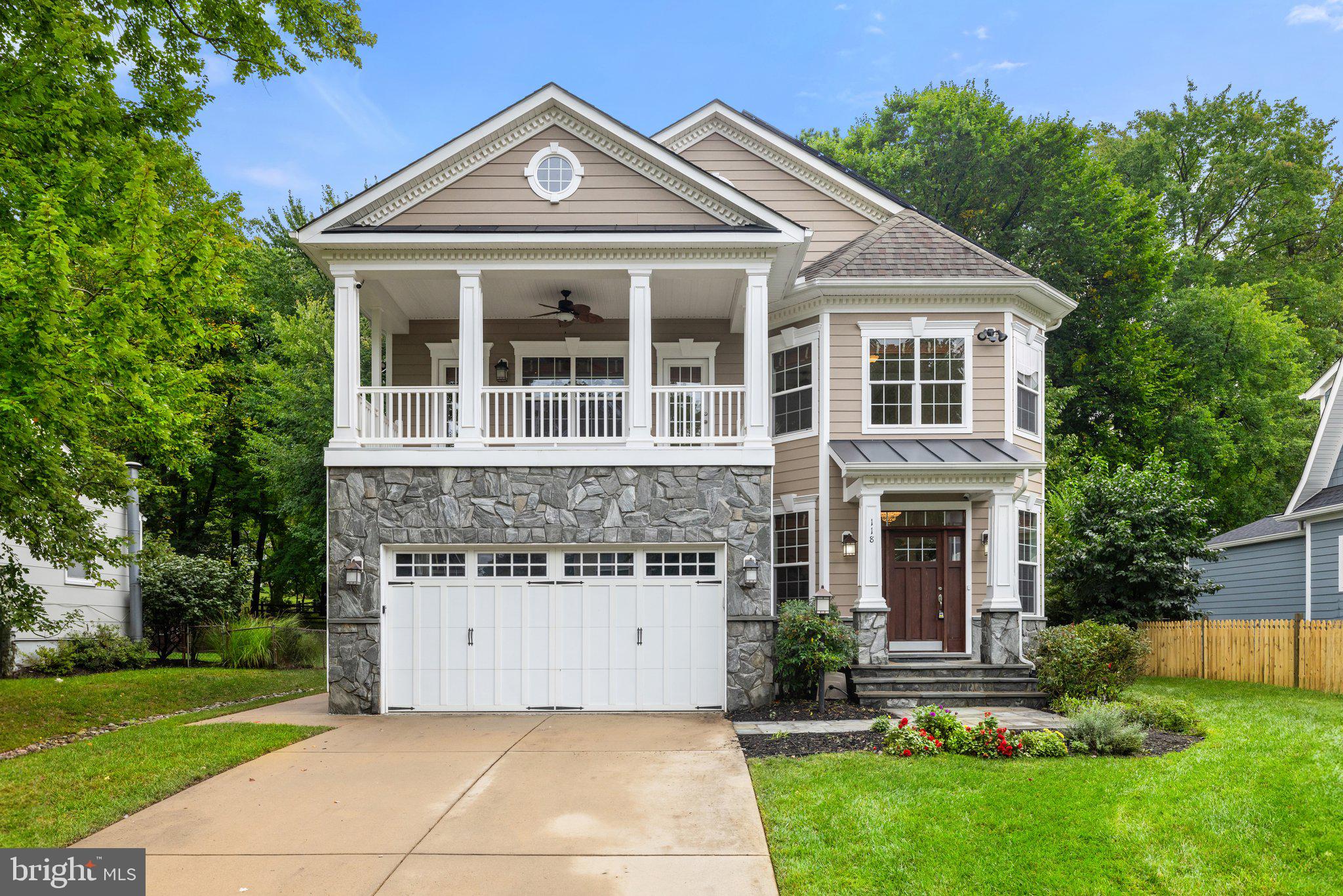 WEST VIENNA WOODS - Residential