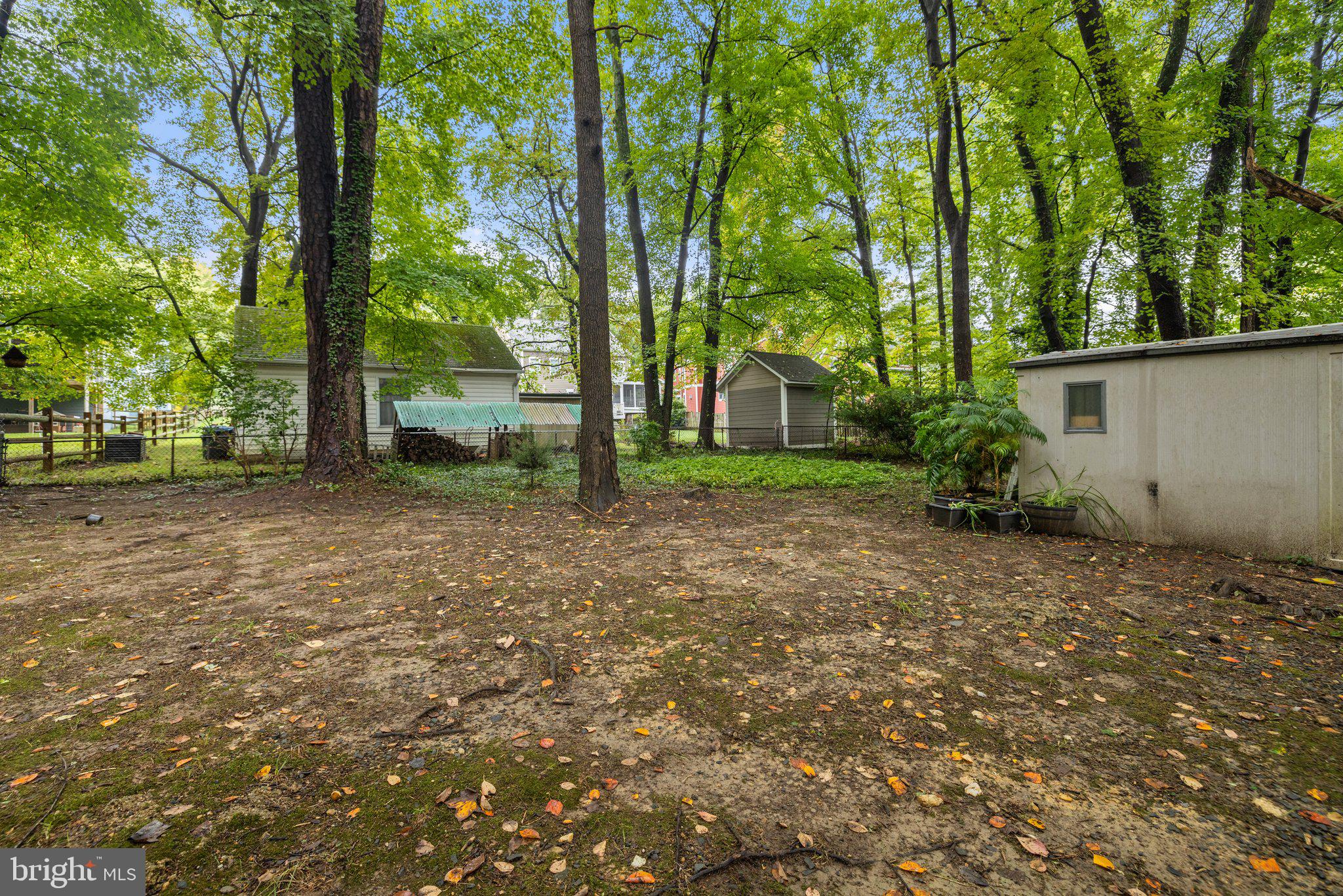 WEST VIENNA WOODS - Residential