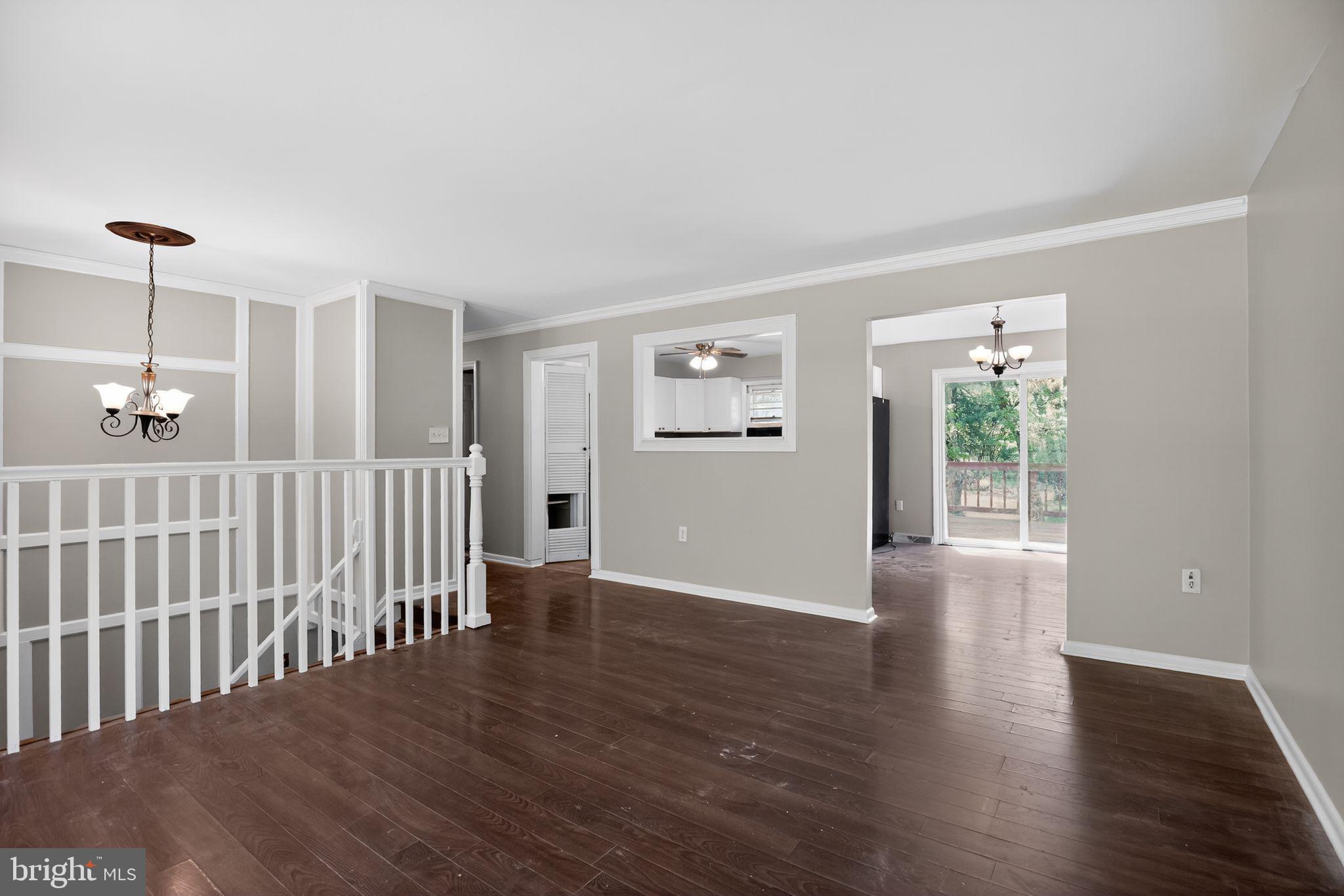 ROBIE MANOR - Residential