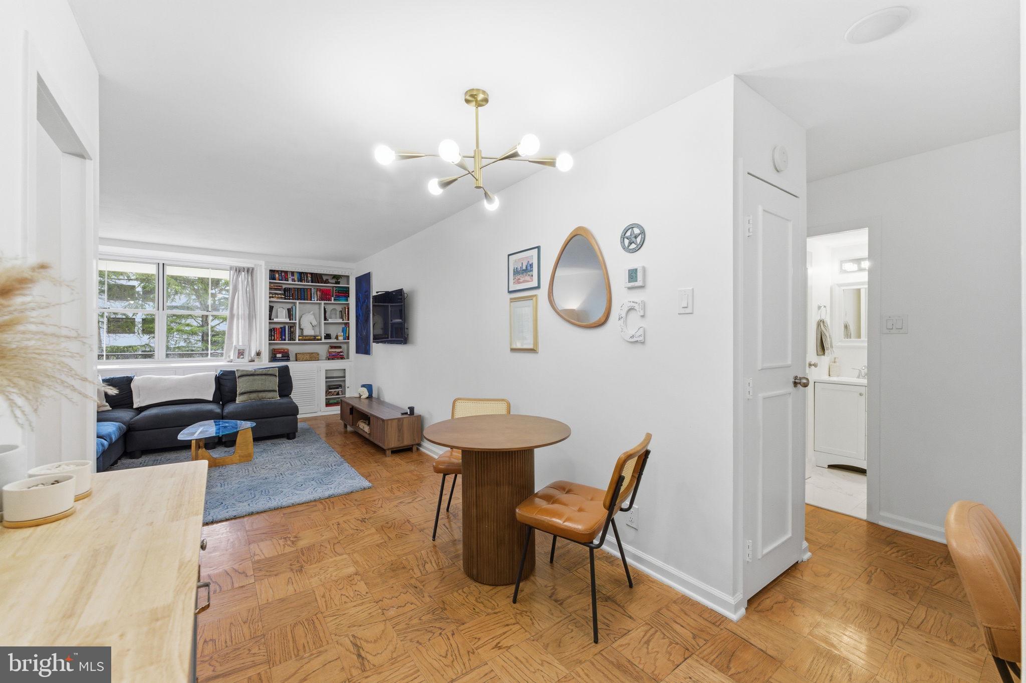 CIRCLE - Residential