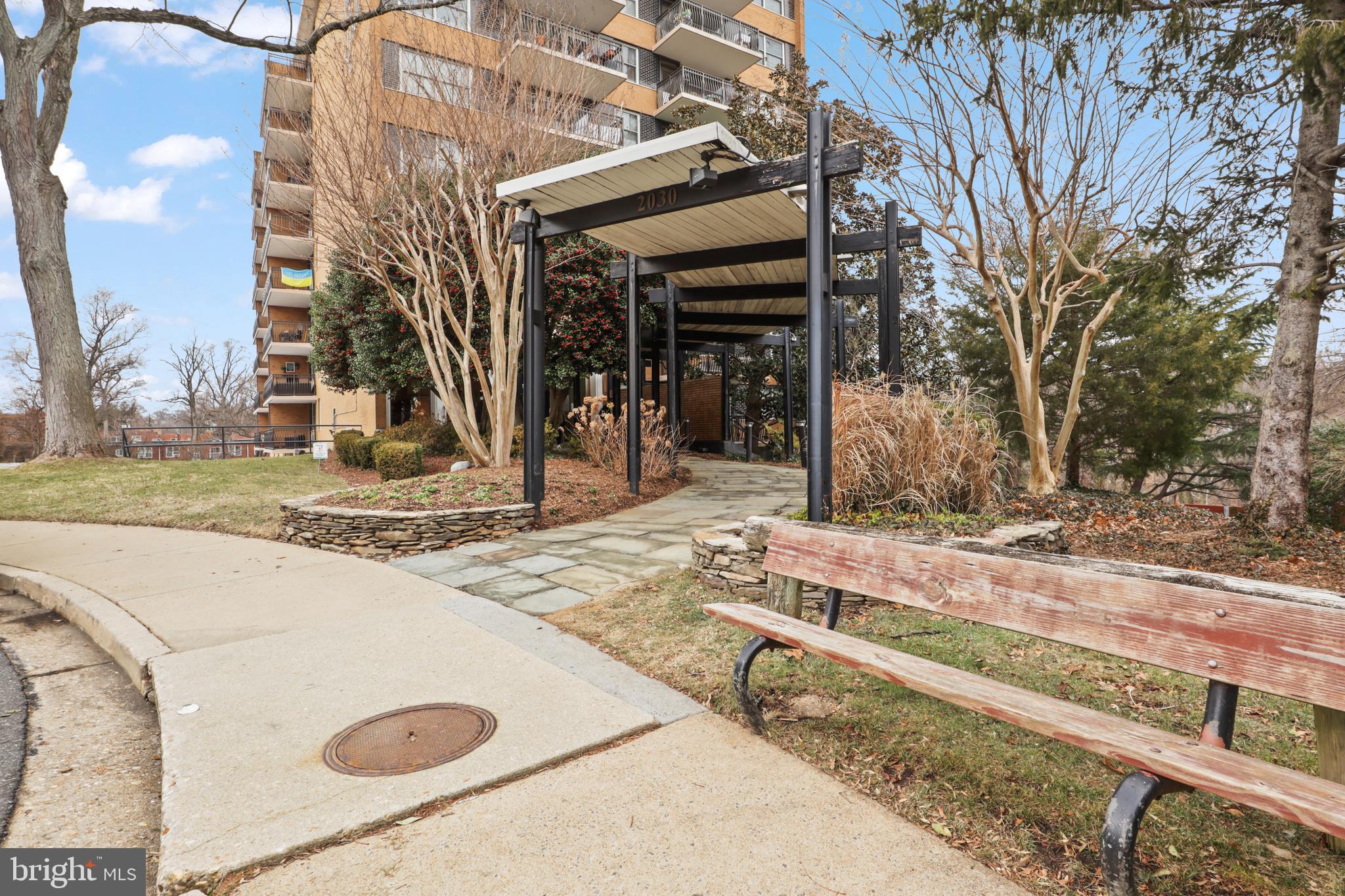 CIRCLE - Residential