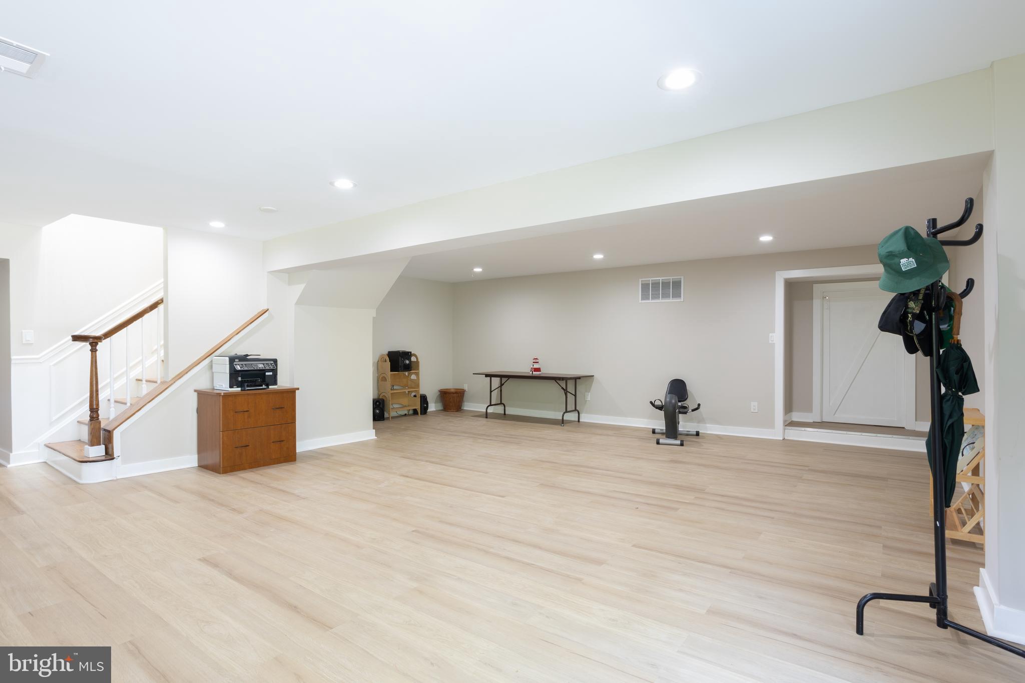 LONG GREEN MANOR - Residential