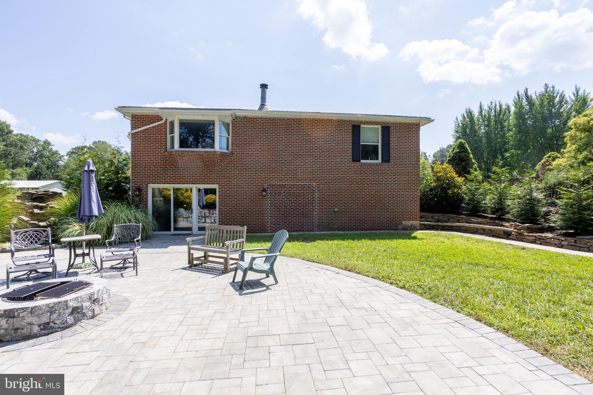 LONG GREEN MANOR - Residential