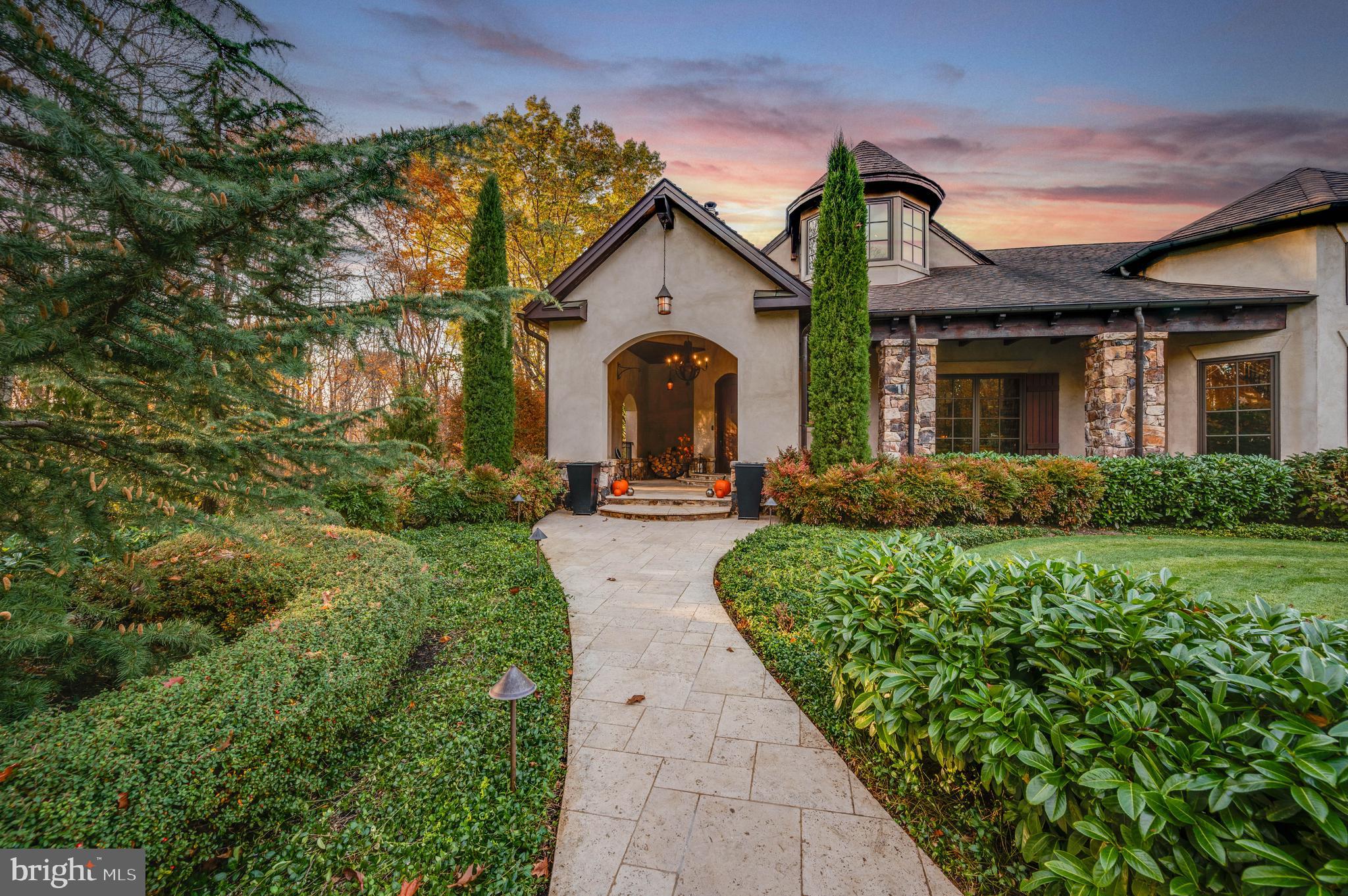 HEMLOCK HILL FARMS - Residential