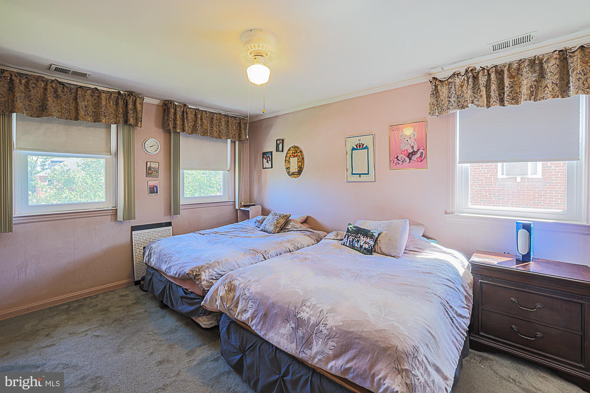 UPPER PARK HEIGHTS - Residential