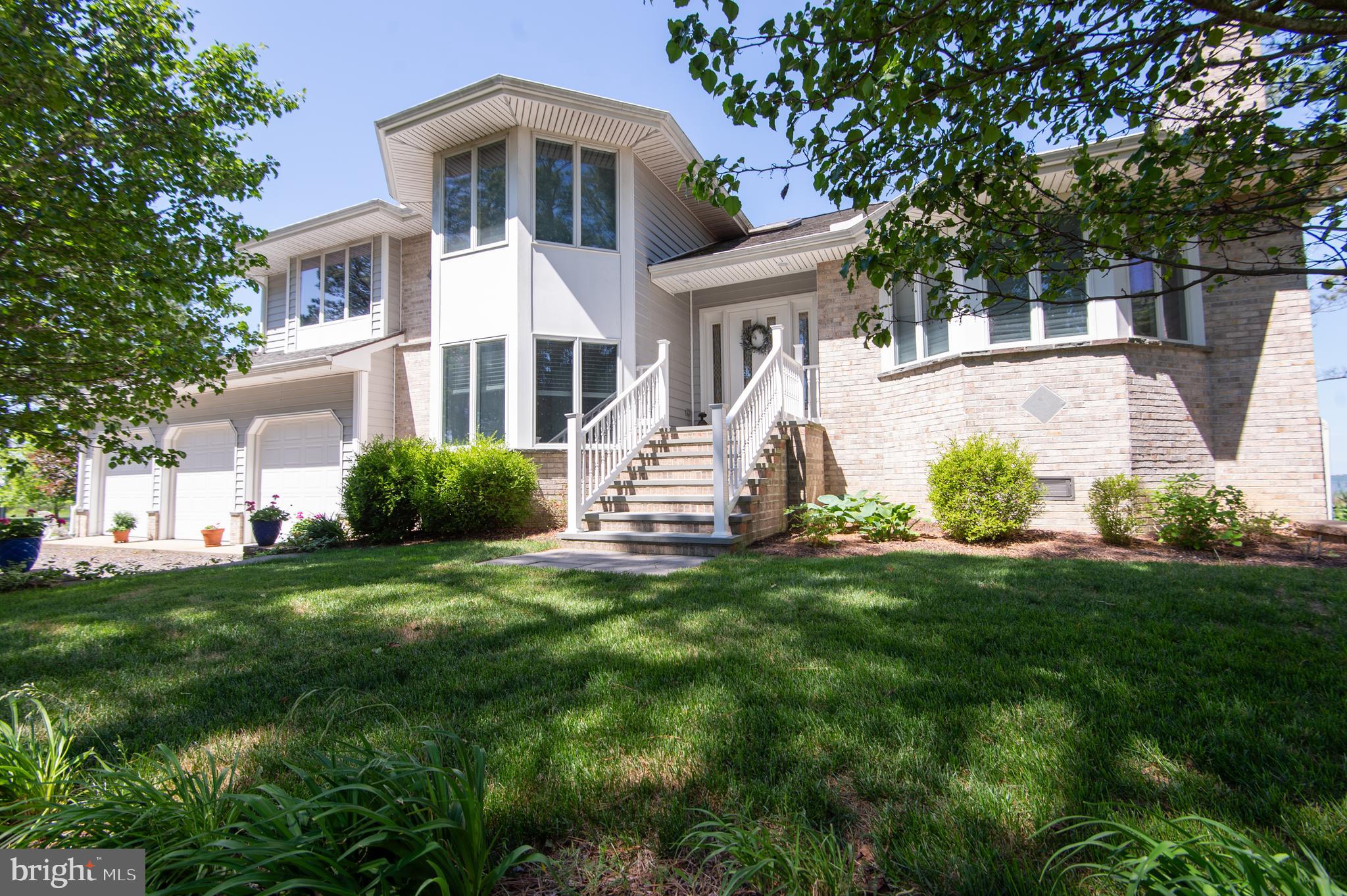 BROMWELLS ADVENTURE - Residential