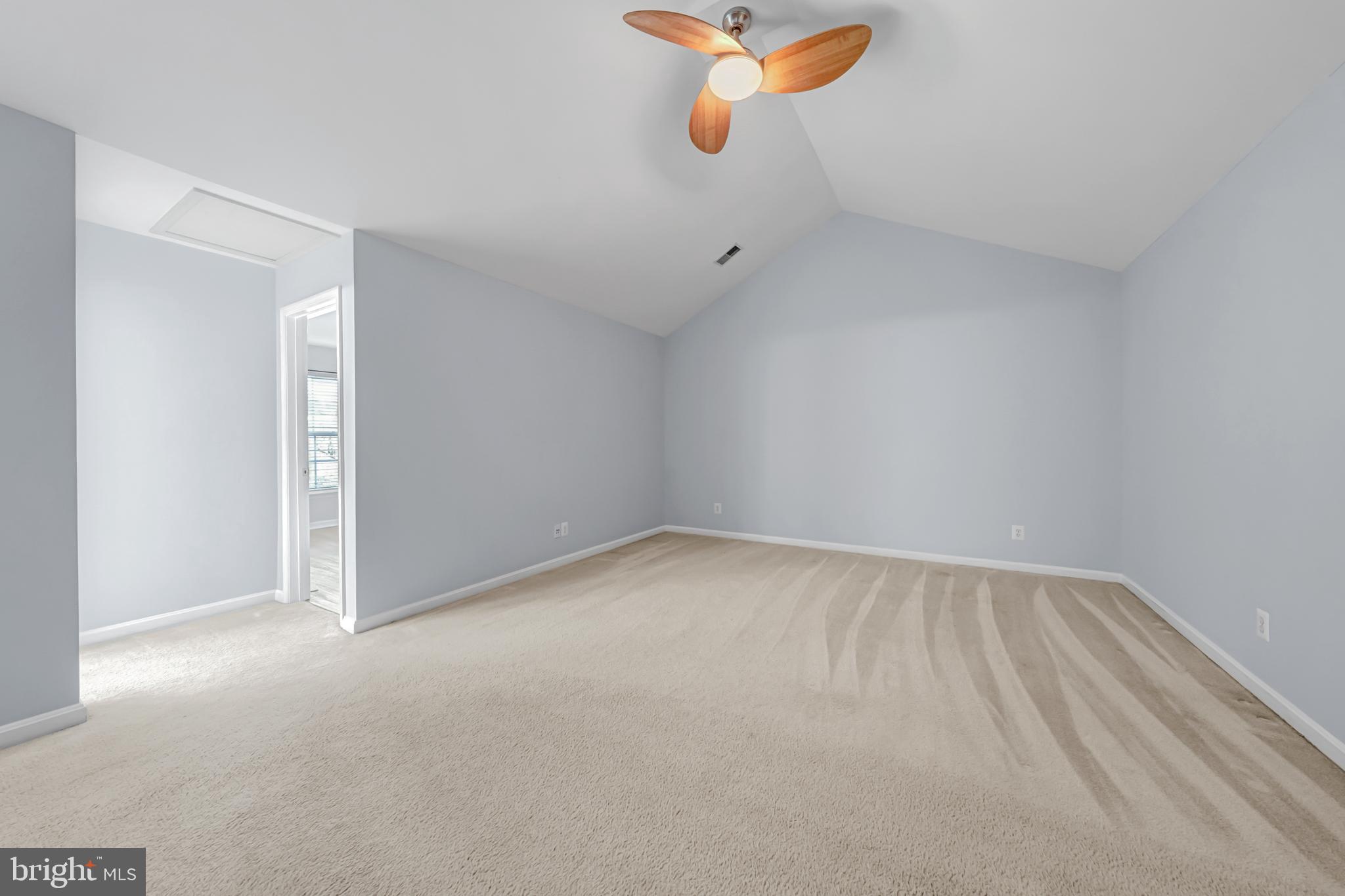 VICTORY LAKES - Residential