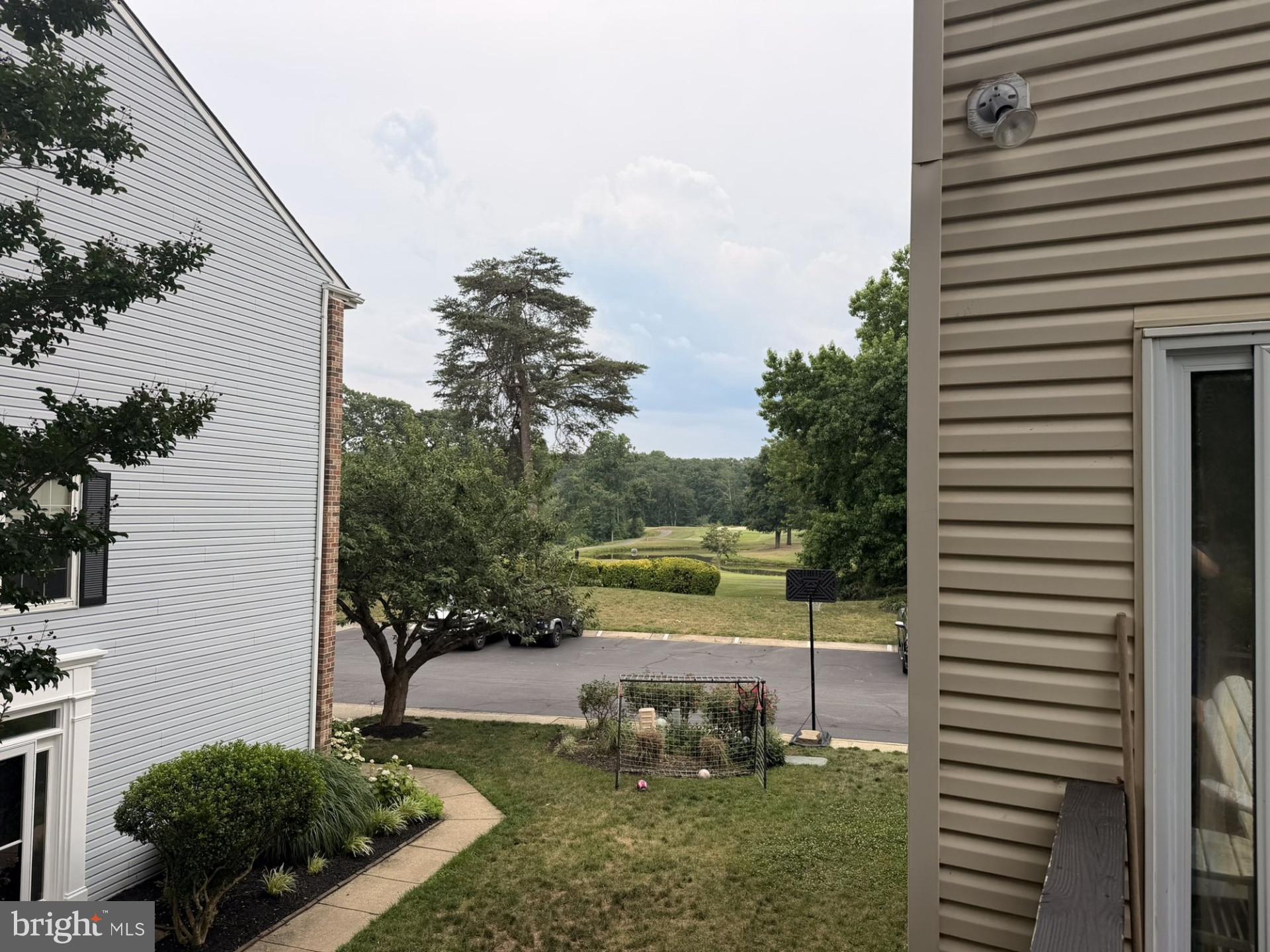 PINE VALLEY - Residential