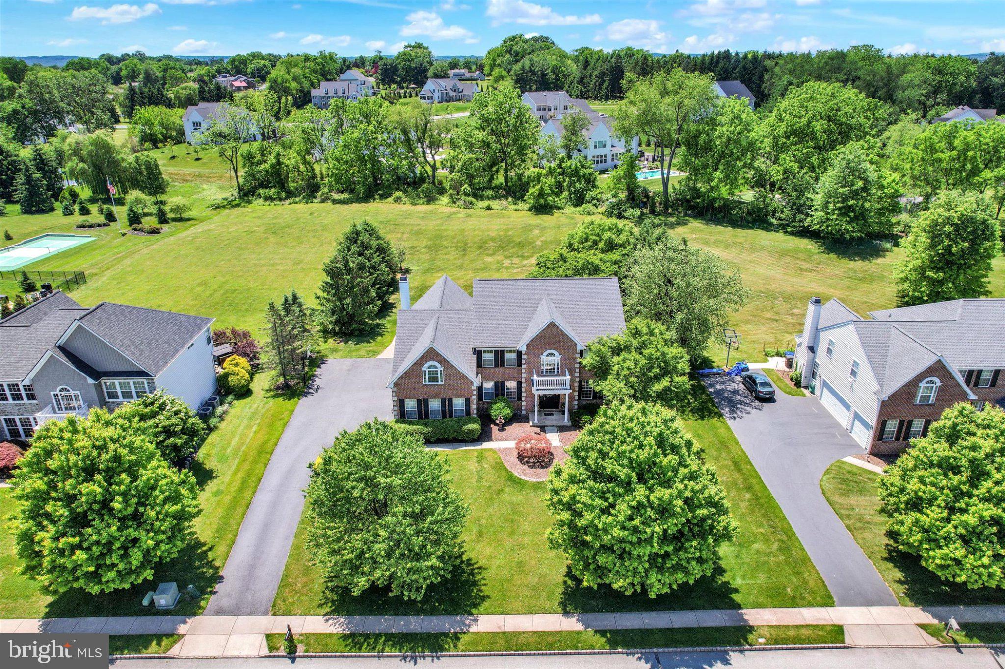 VALLEY GREEN - Residential