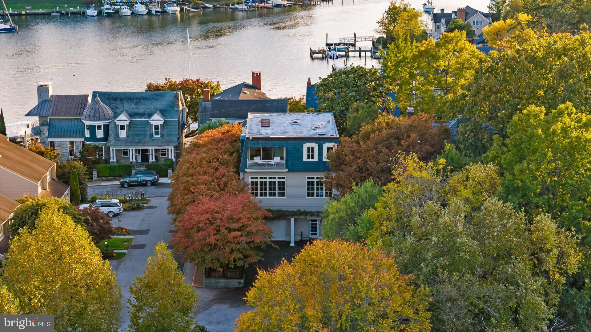 SOUTHGATE HARBOR - Residential