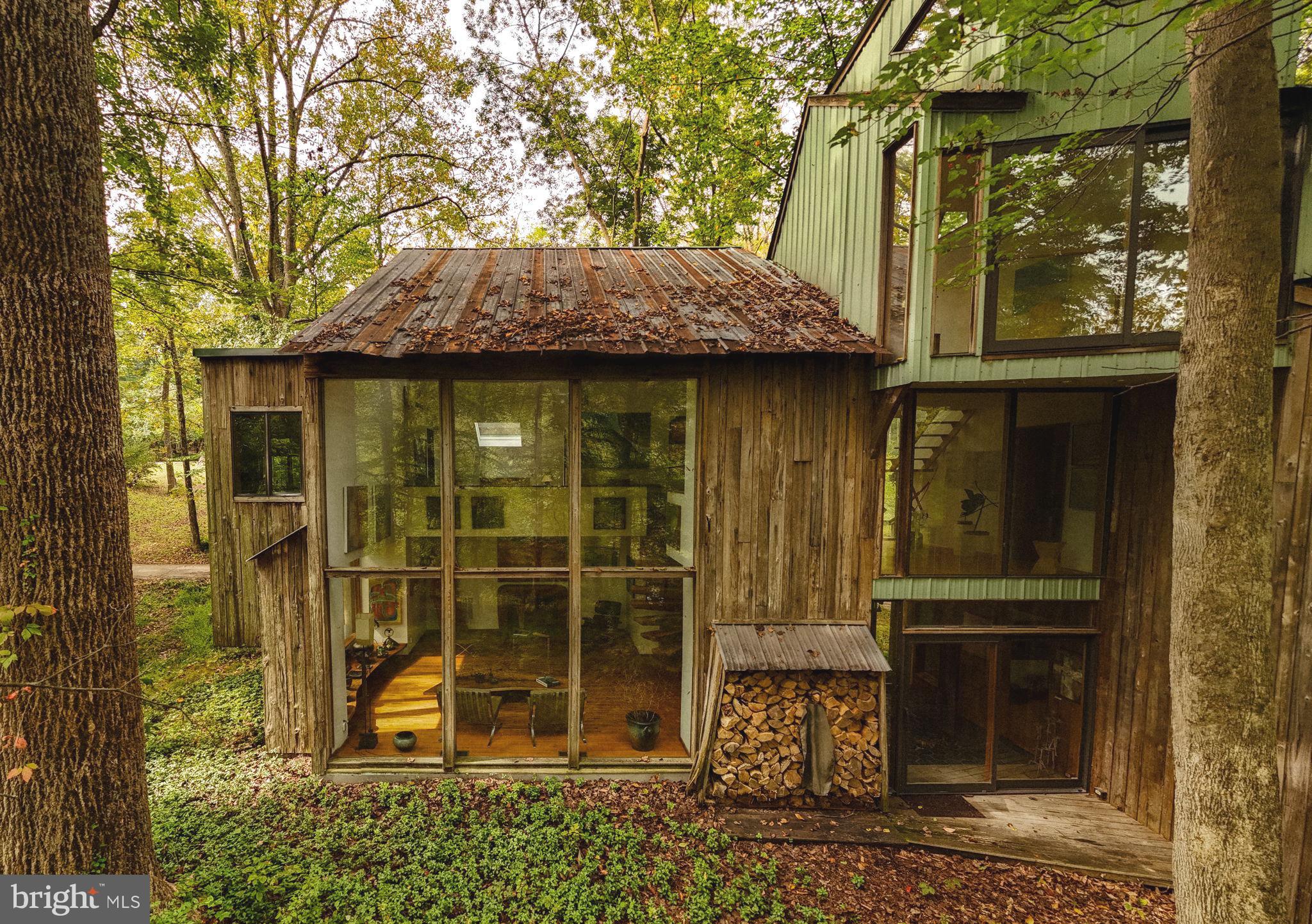 RADNOR HUNT - Residential