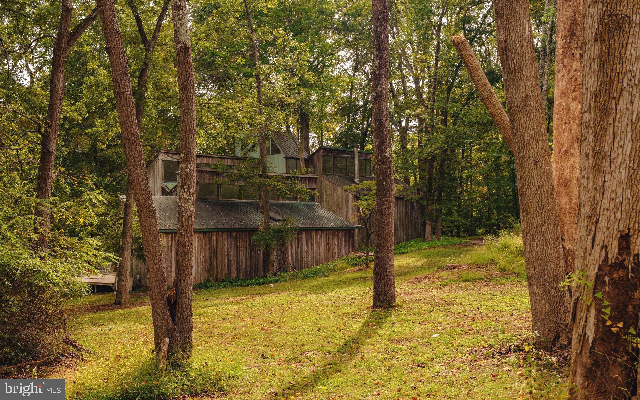 RADNOR HUNT - Residential