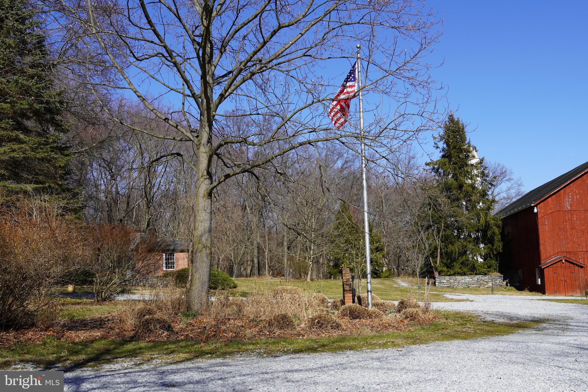 KEEDYSVILLE - Farm