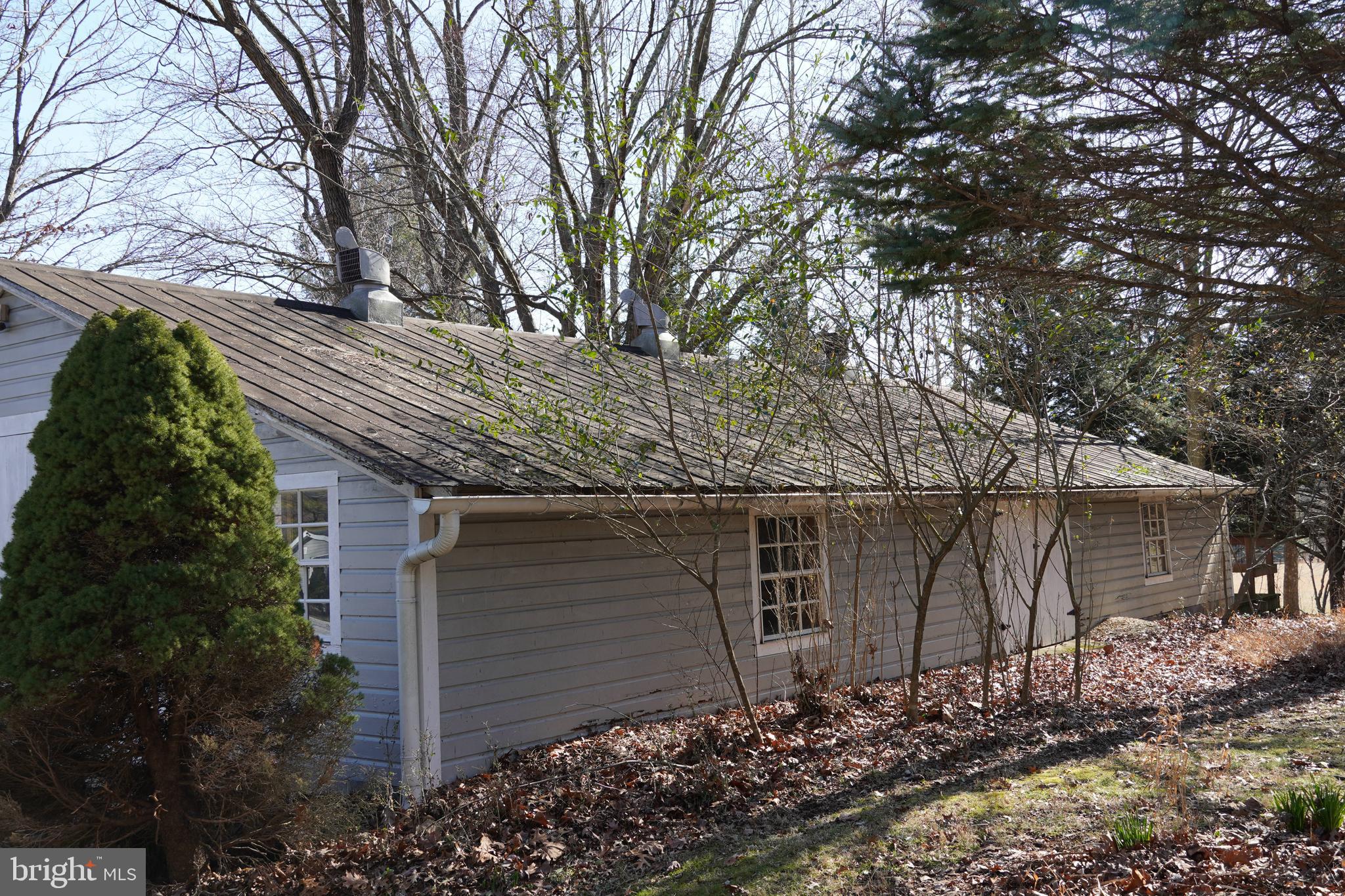 KEEDYSVILLE - Farm