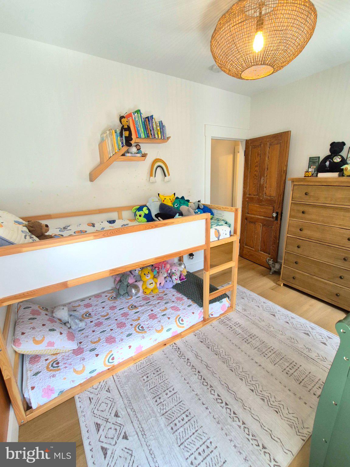 JENKINTOWN - Residential