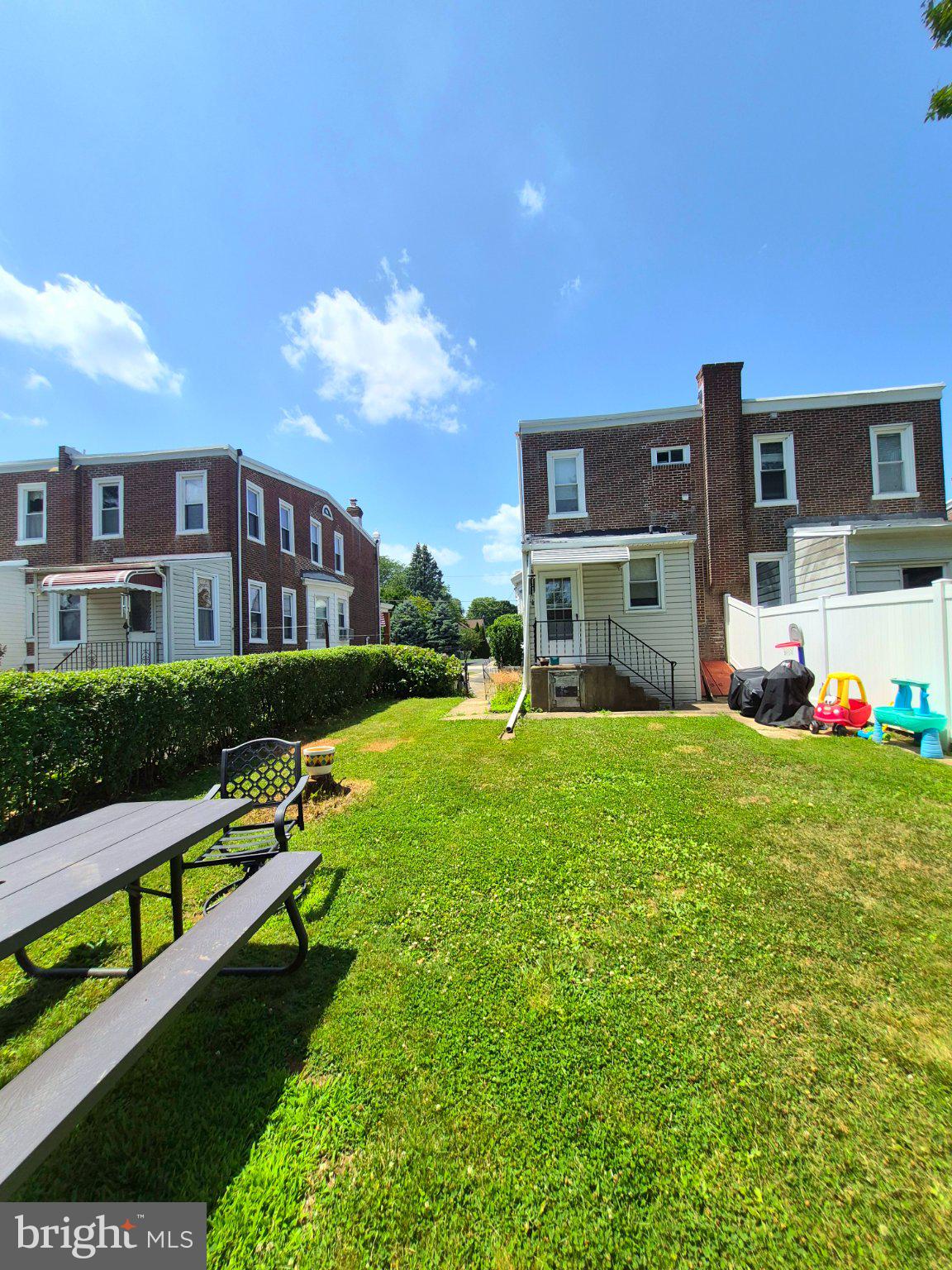 JENKINTOWN - Residential
