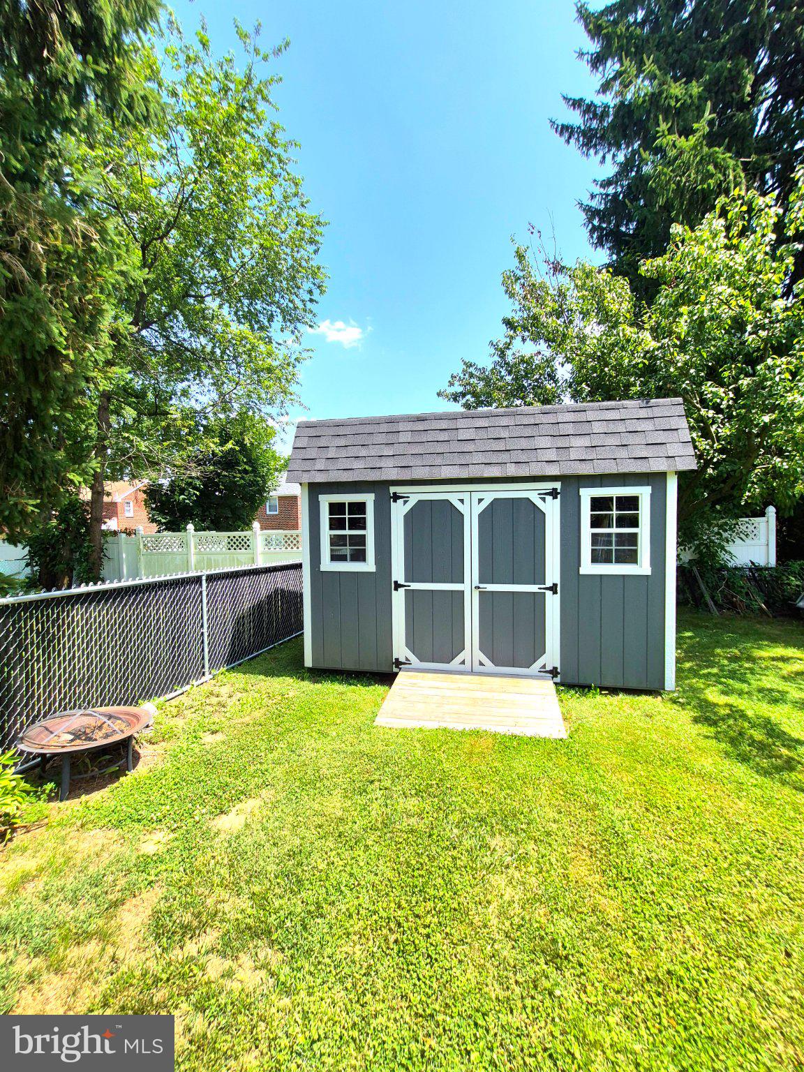 JENKINTOWN - Residential