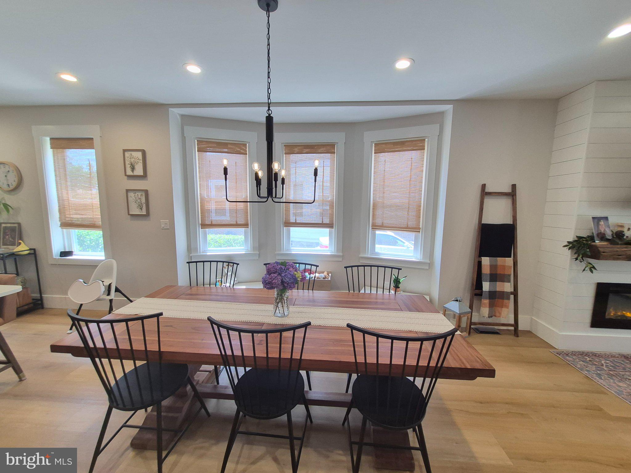 JENKINTOWN - Residential