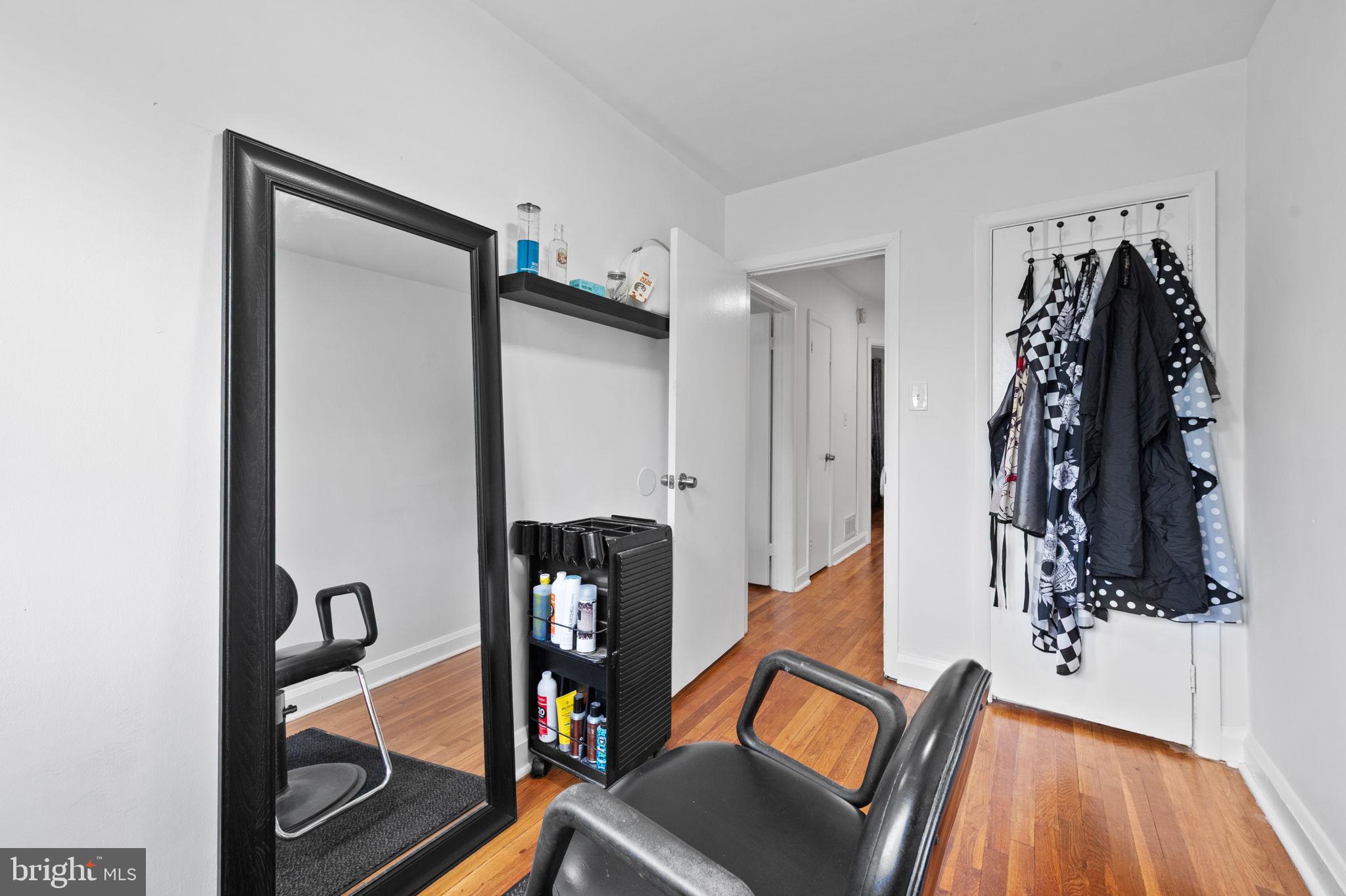 FRANKFORD - Residential