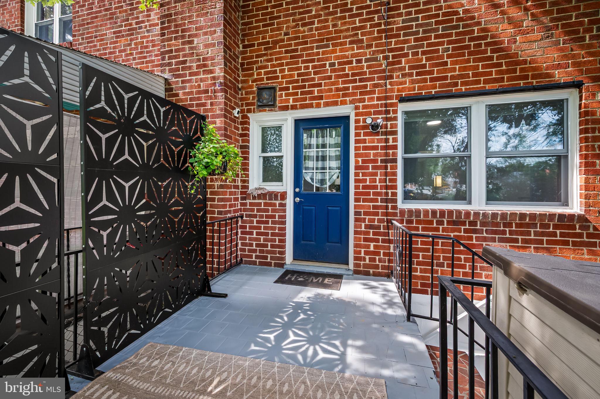 FRANKFORD - Residential