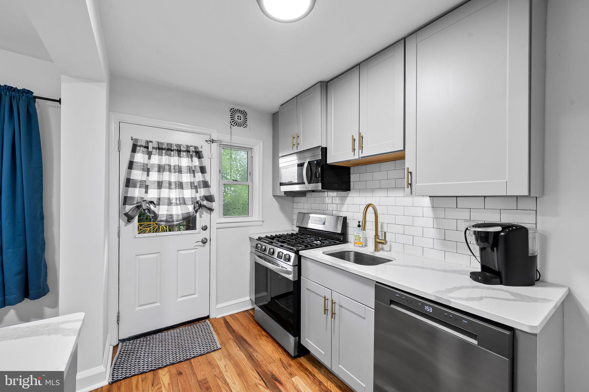 FRANKFORD - Residential