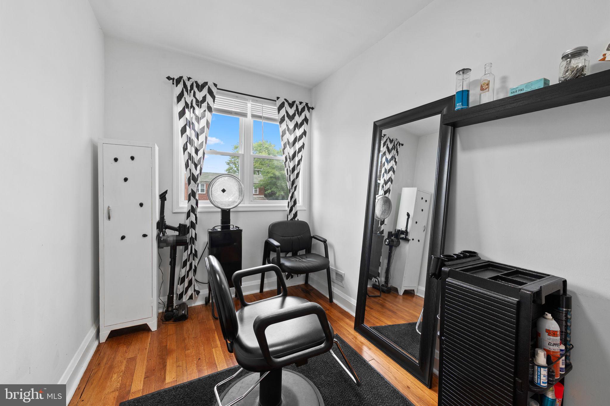 FRANKFORD - Residential