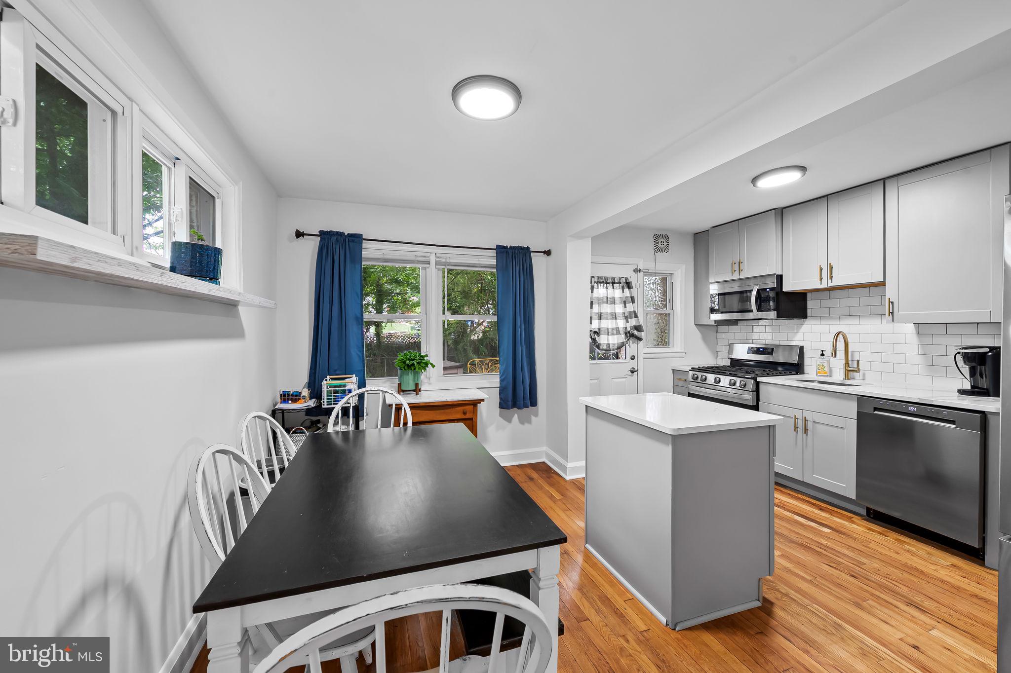 FRANKFORD - Residential