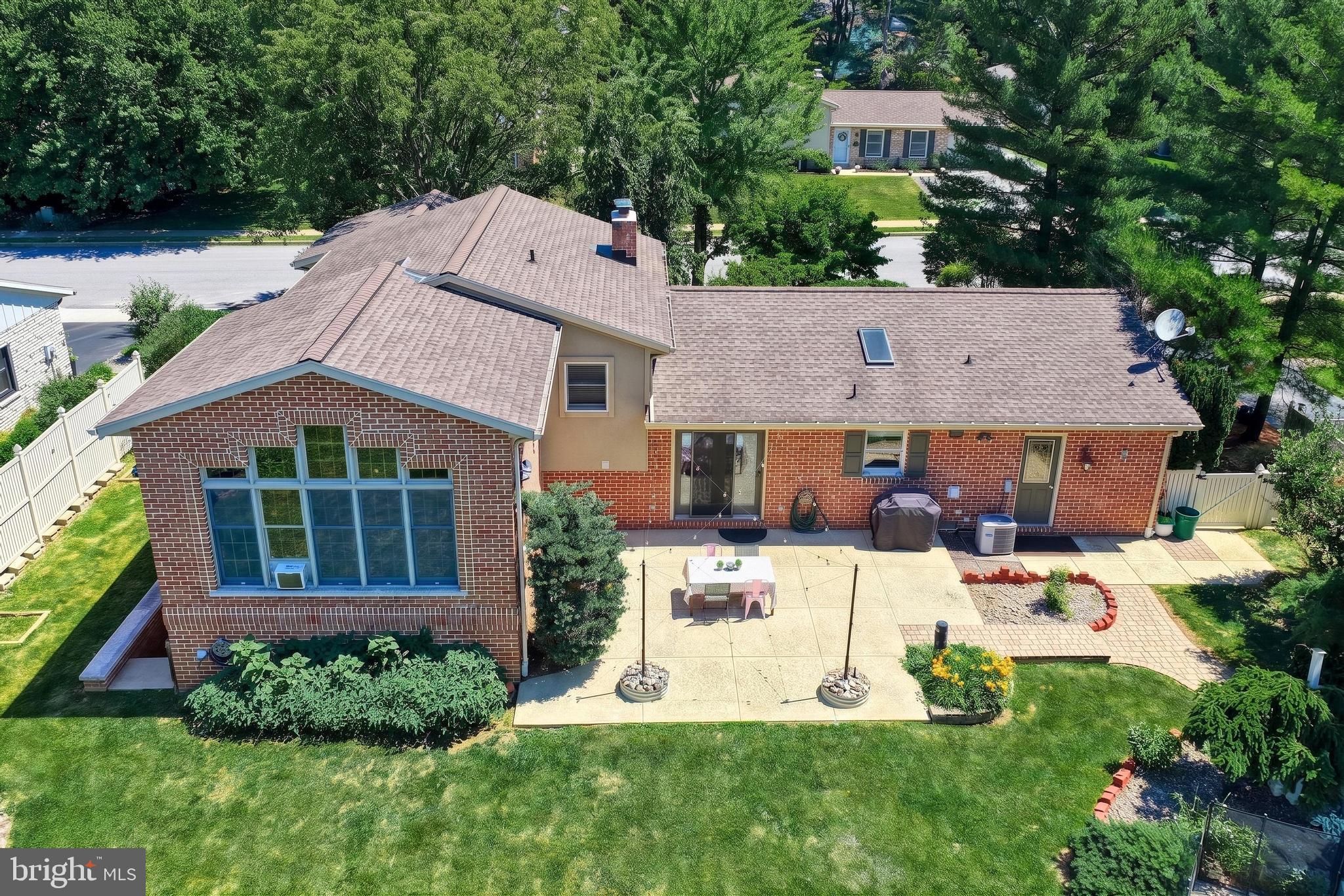 LINCOLN HEIGHTS - Residential