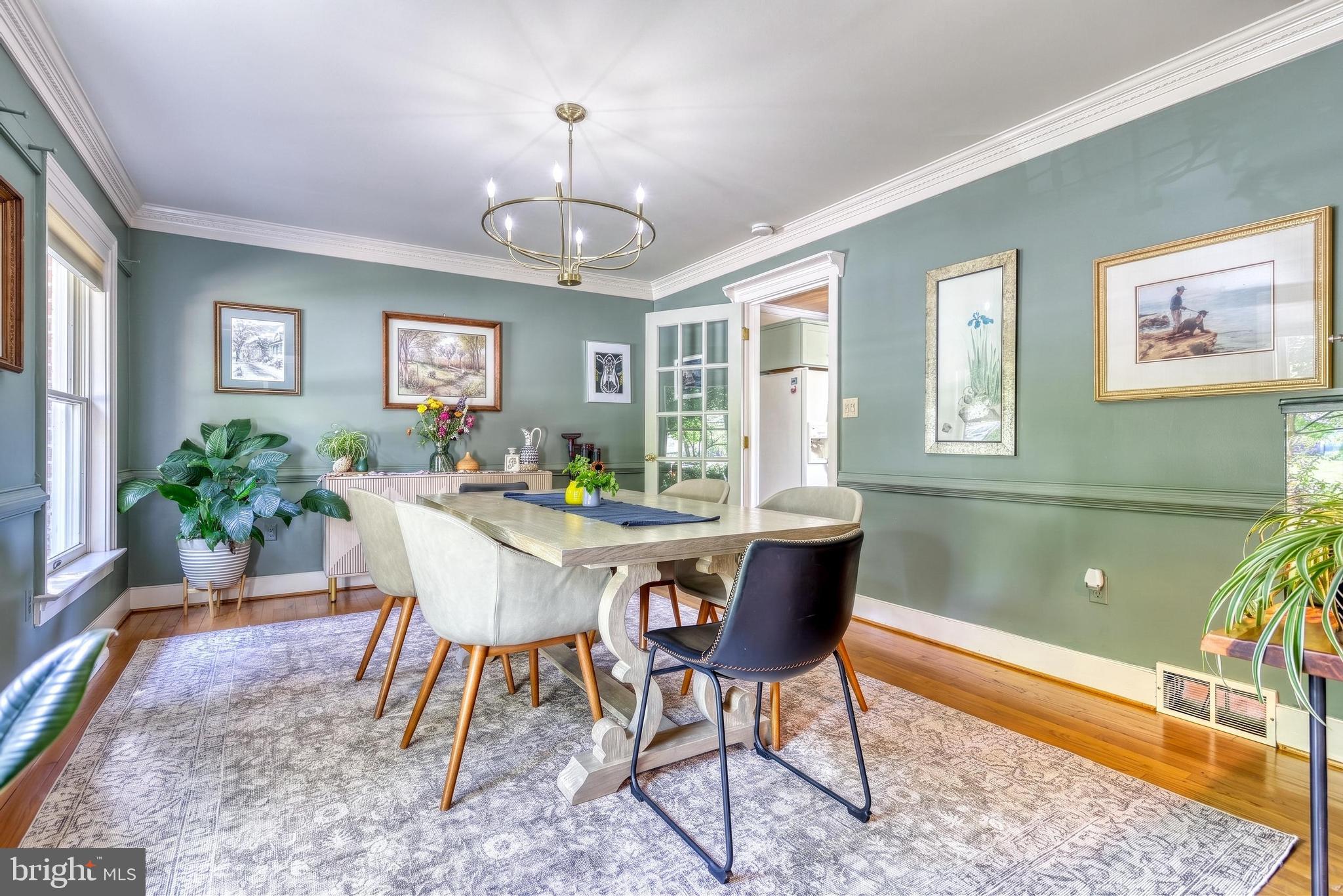 LINCOLN HEIGHTS - Residential