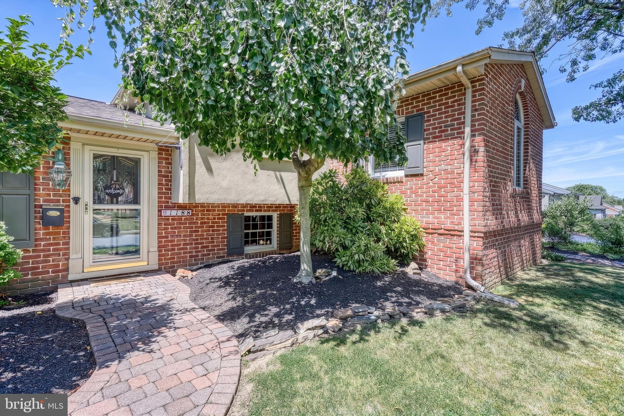 LINCOLN HEIGHTS - Residential