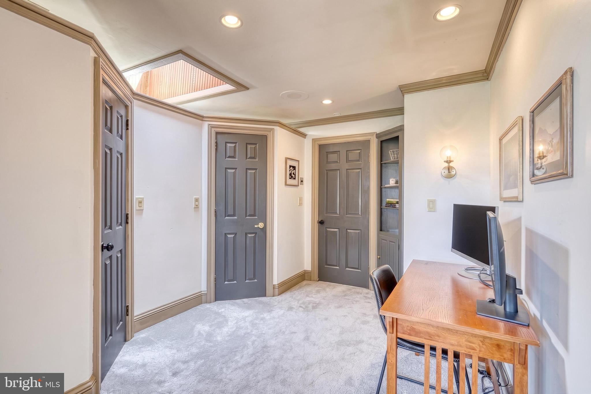 LINCOLN HEIGHTS - Residential