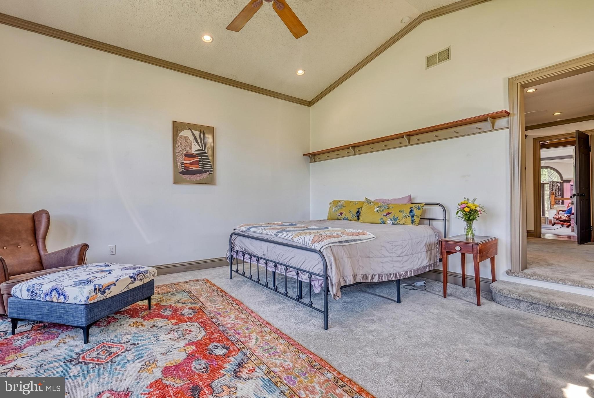 LINCOLN HEIGHTS - Residential