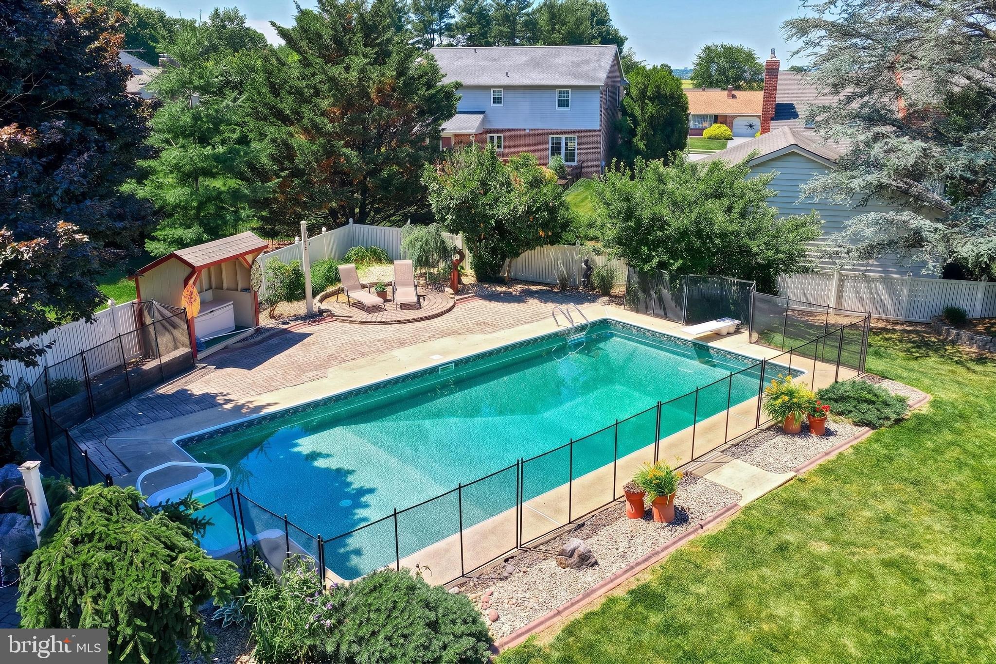 LINCOLN HEIGHTS - Residential