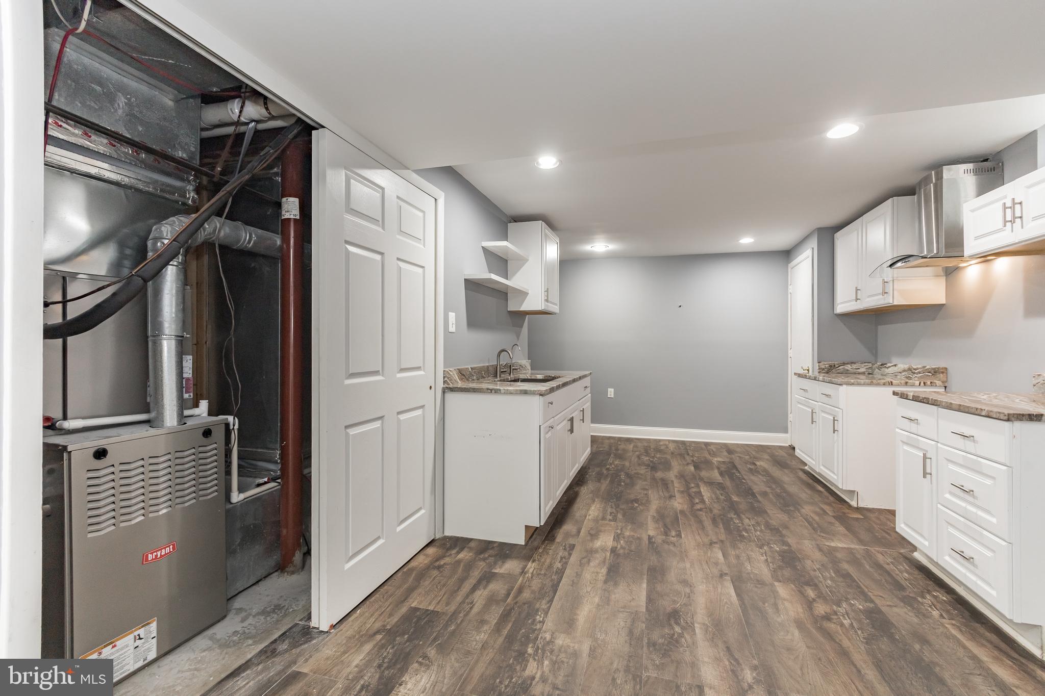 BROOKEFIELD - Residential