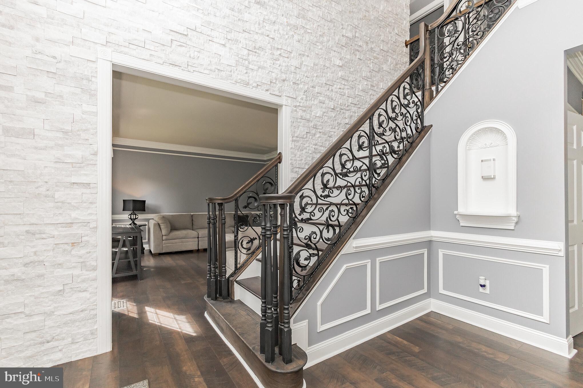 BROOKEFIELD - Residential