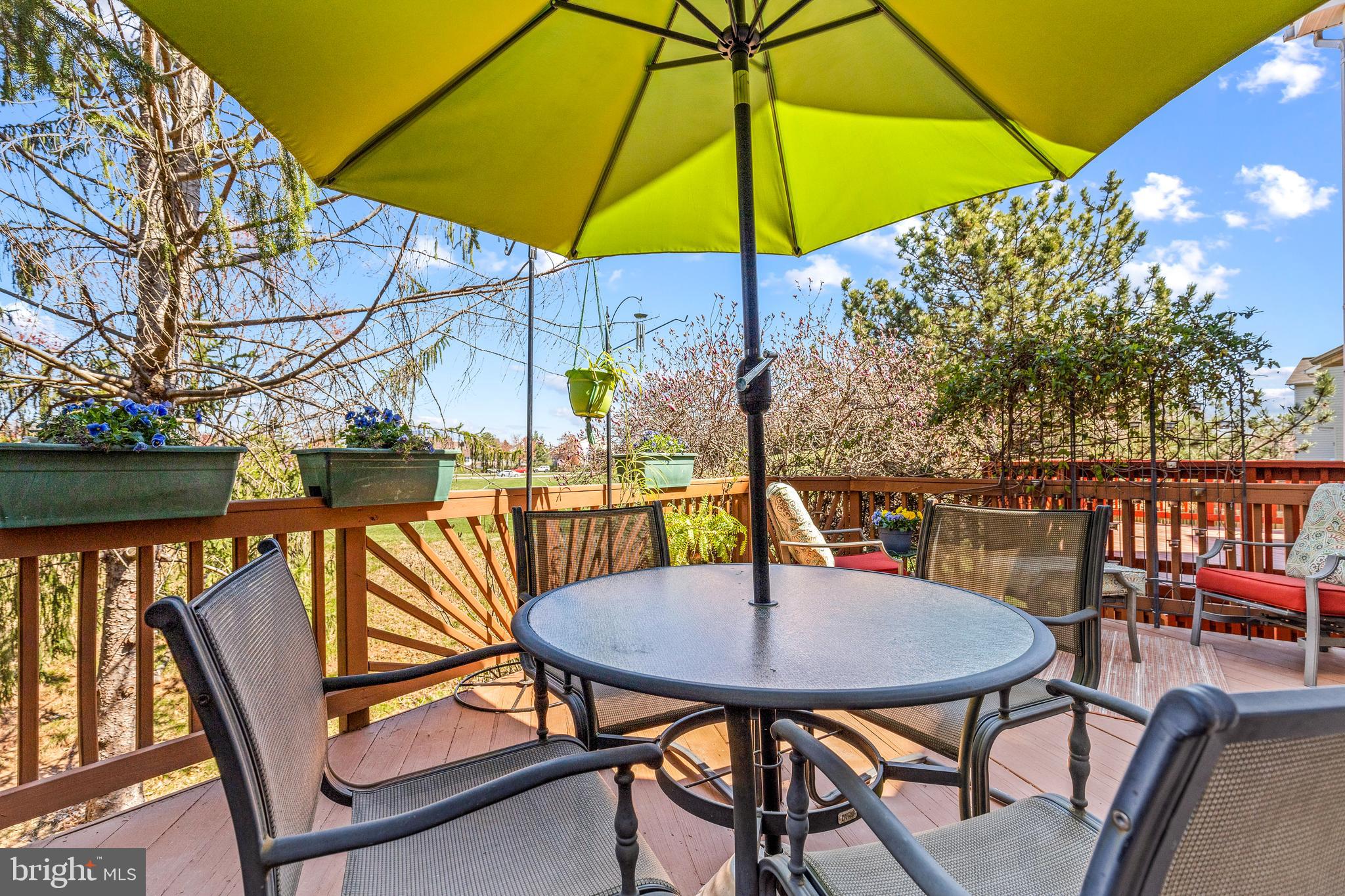 ASHBURN VILLAGE - Residential