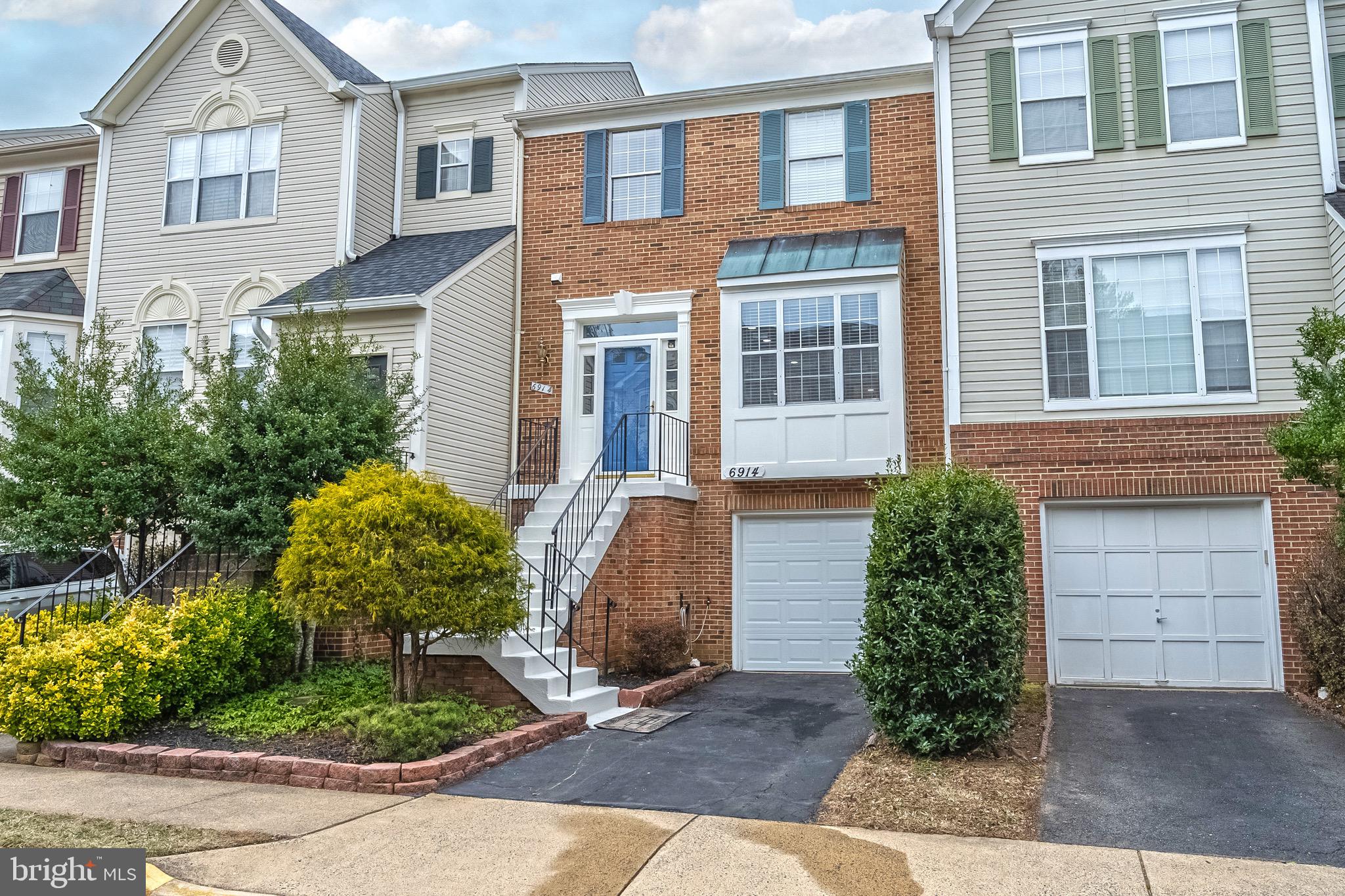 NORTH HART RUN - Residential