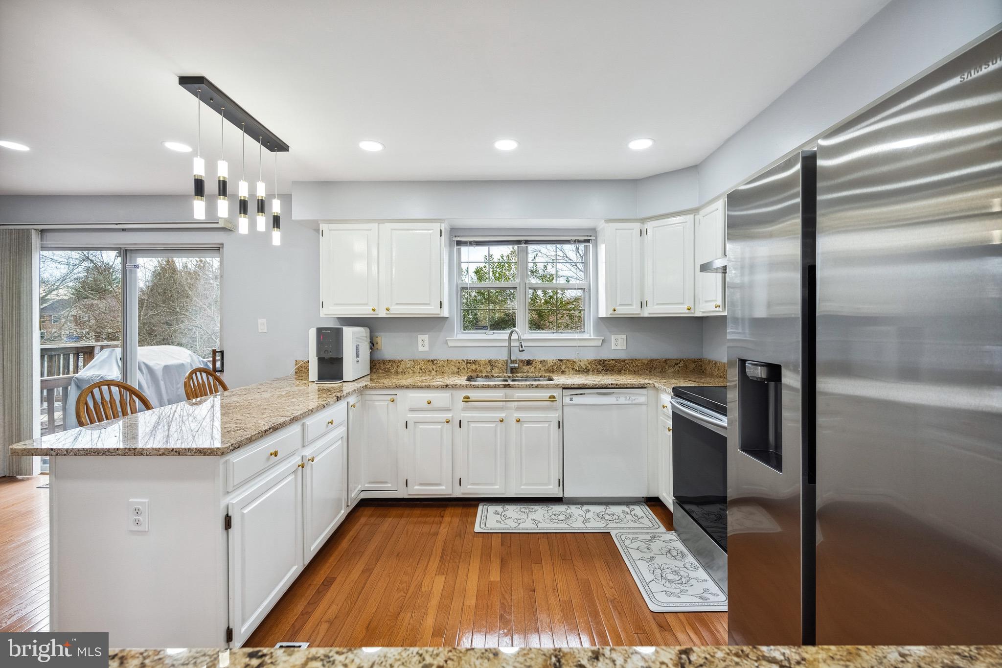 NORTH HART RUN - Residential
