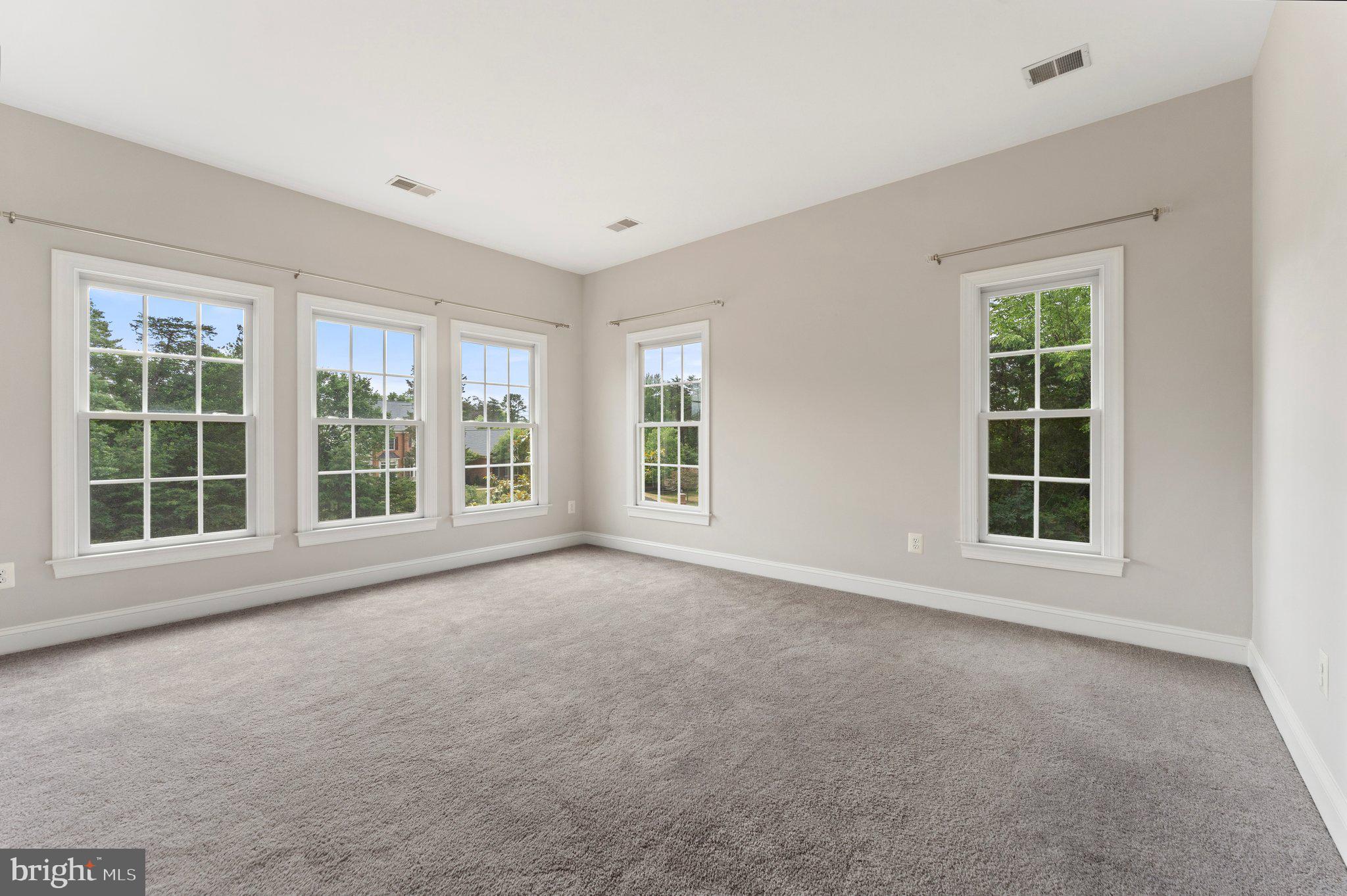 CEDAR CREST - Residential