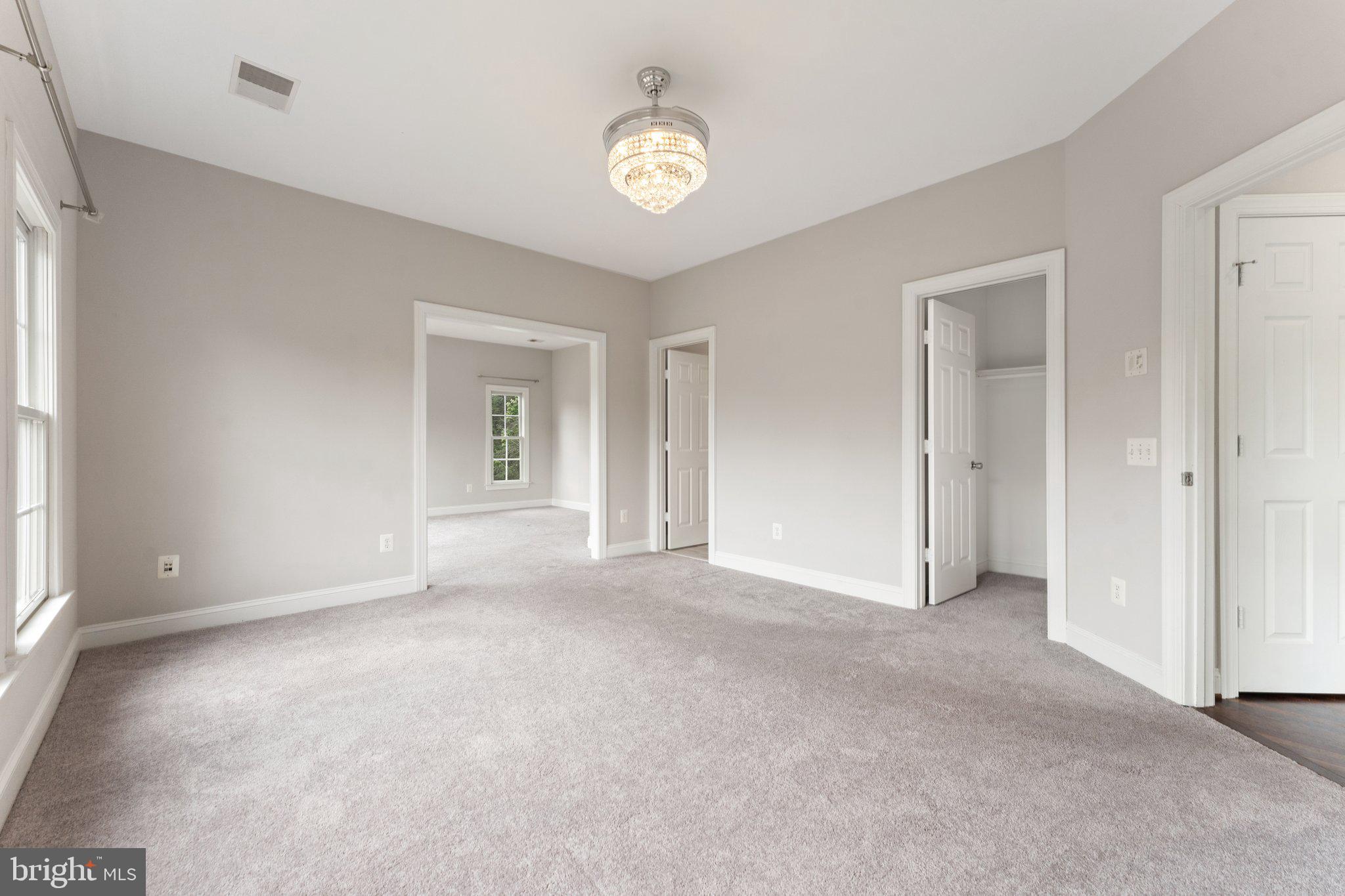 CEDAR CREST - Residential