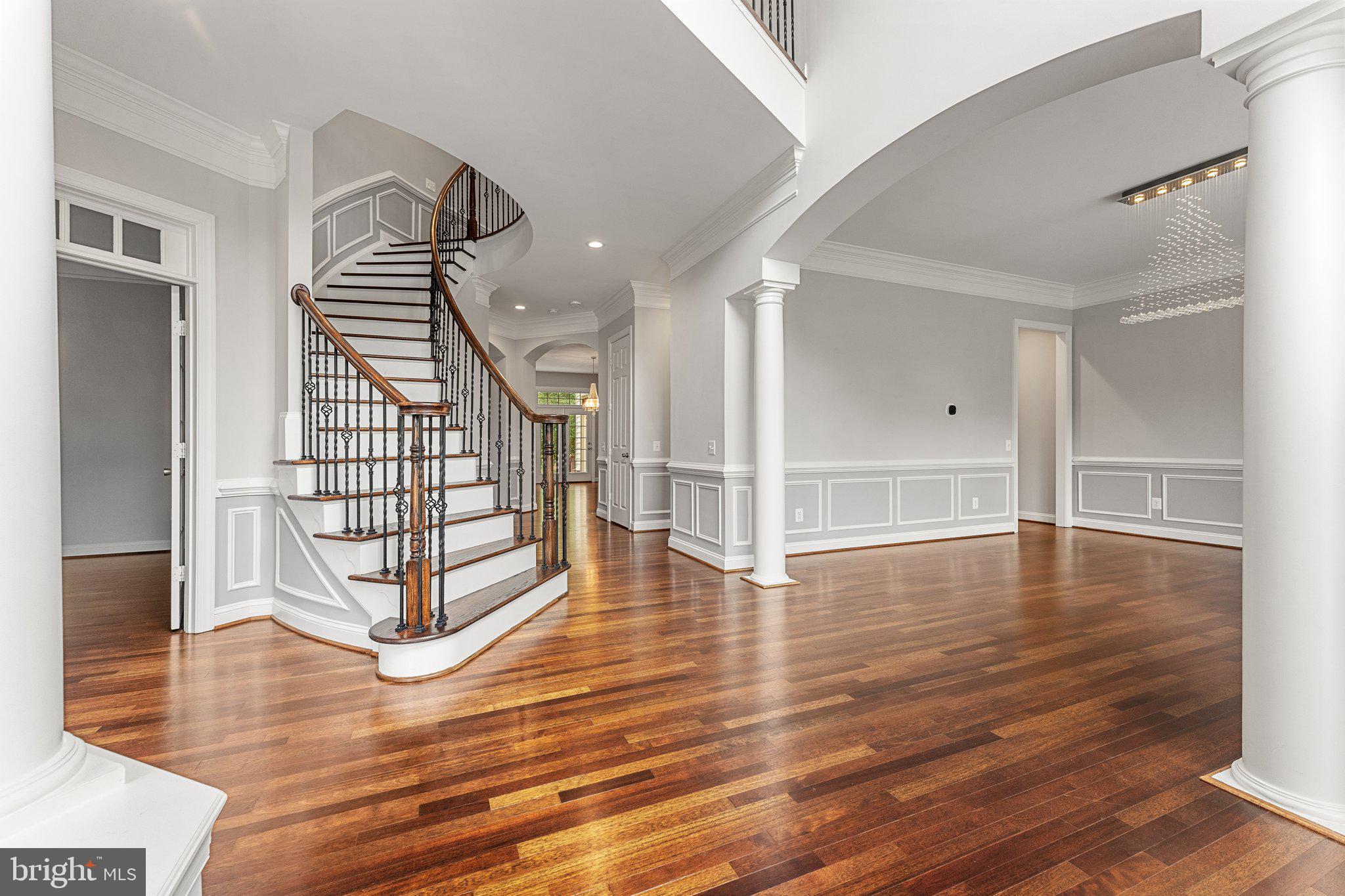 CEDAR CREST - Residential
