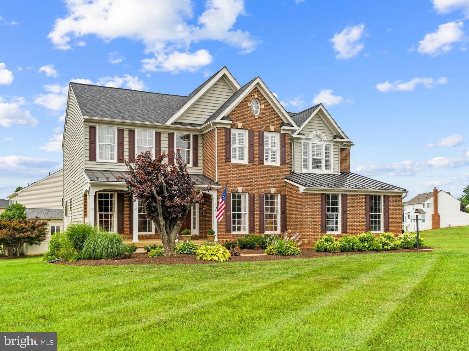 MADISON GROVE - Residential