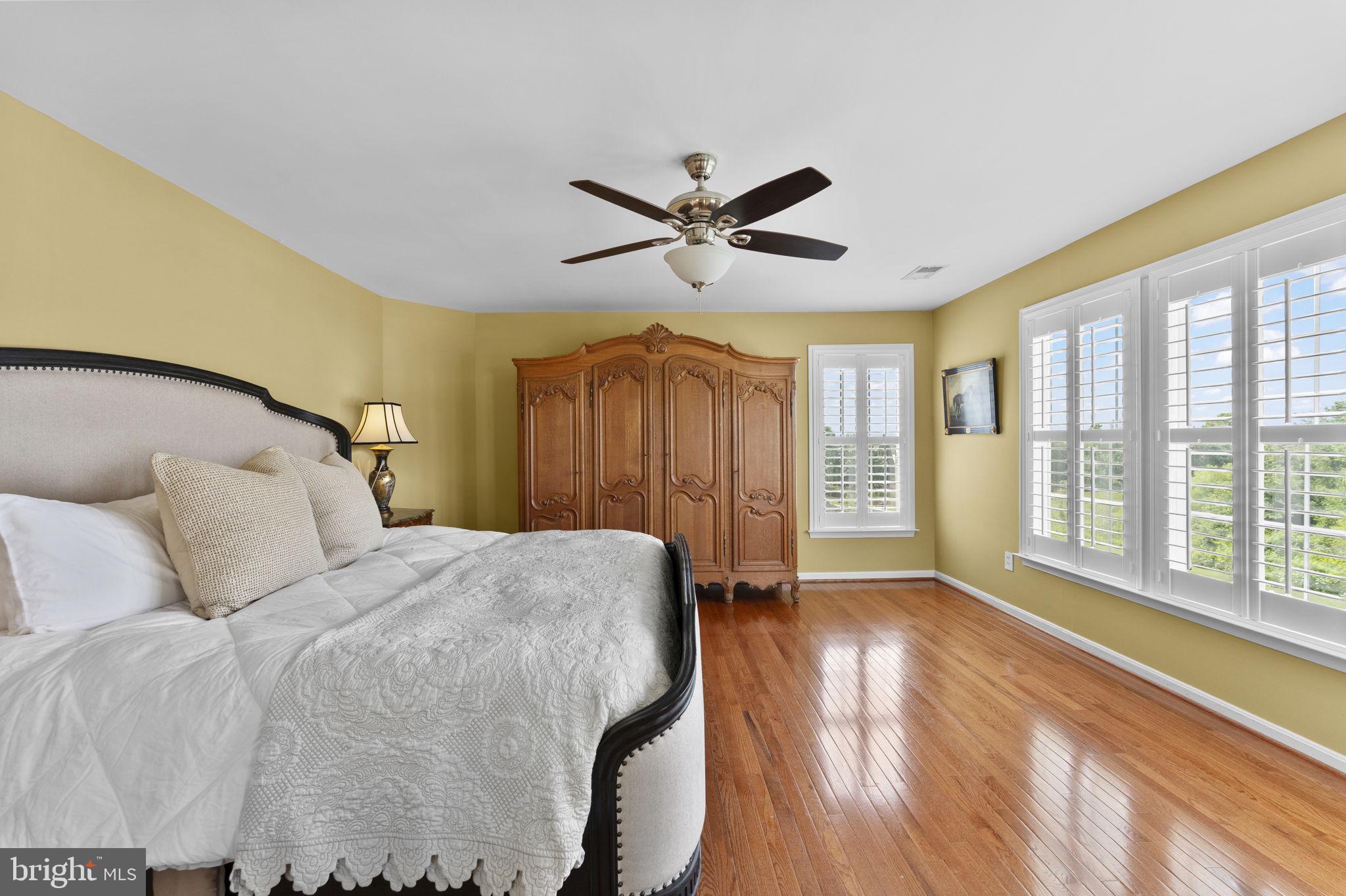 MADISON GROVE - Residential