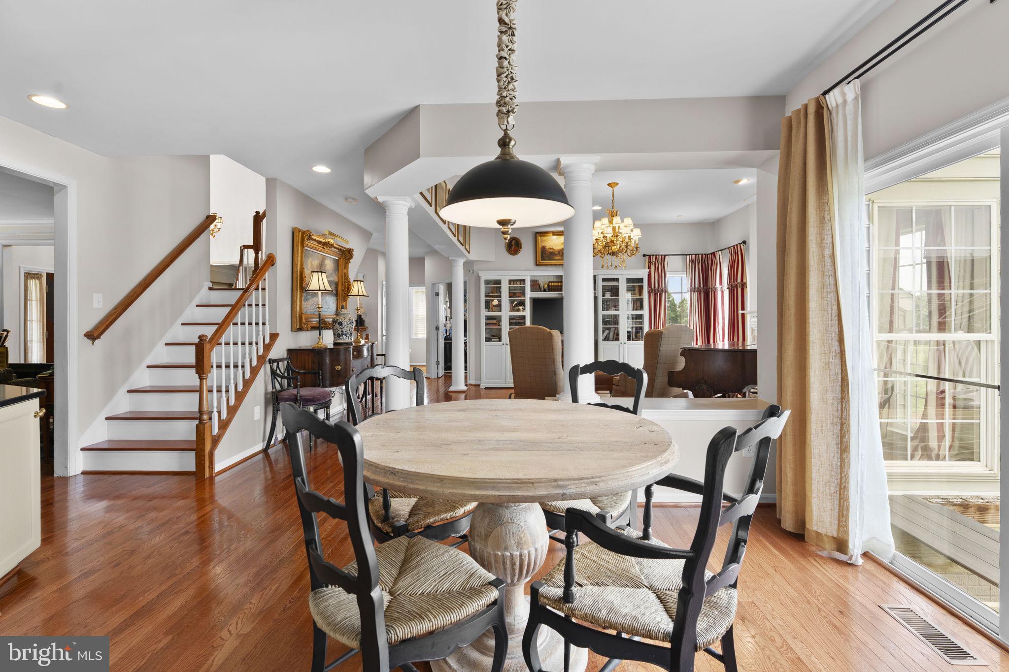 MADISON GROVE - Residential