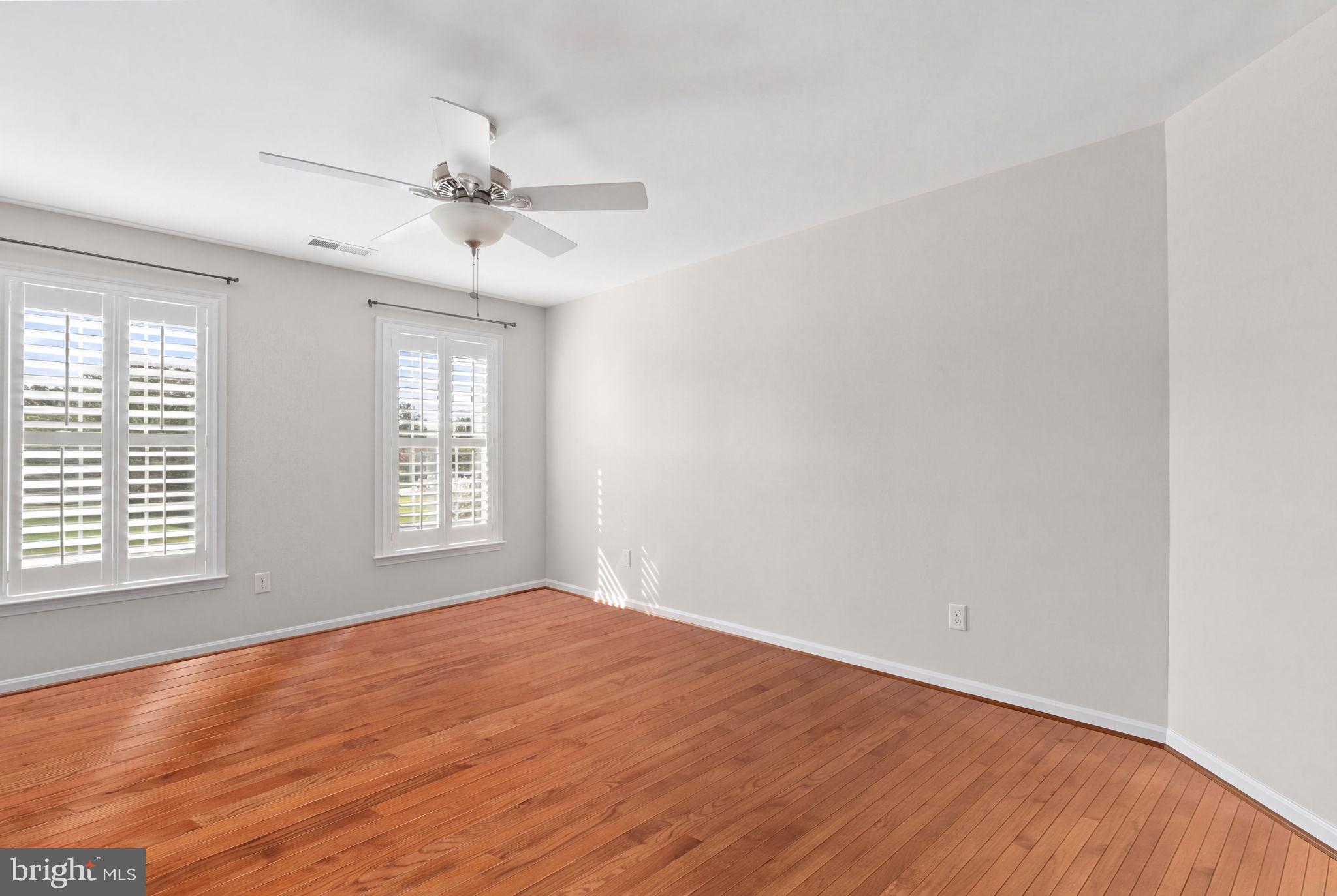MADISON GROVE - Residential