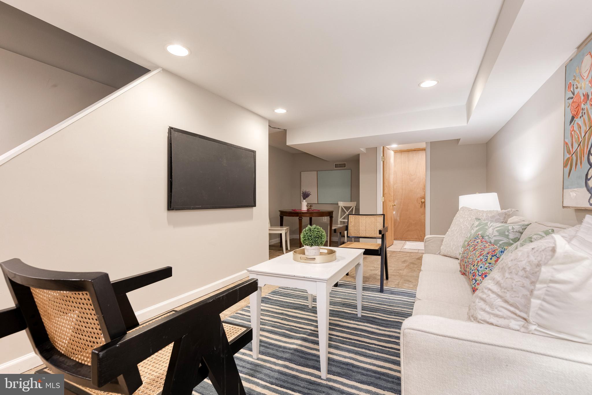 HAMILTON HEIGHTS - Residential